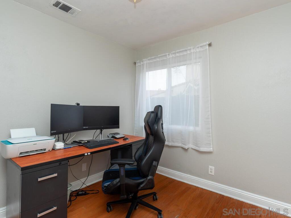 Detail Gallery Image 15 of 26 For 32453  Enriqueta Cir, Temecula,  CA 92592 - 4 Beds | 2 Baths