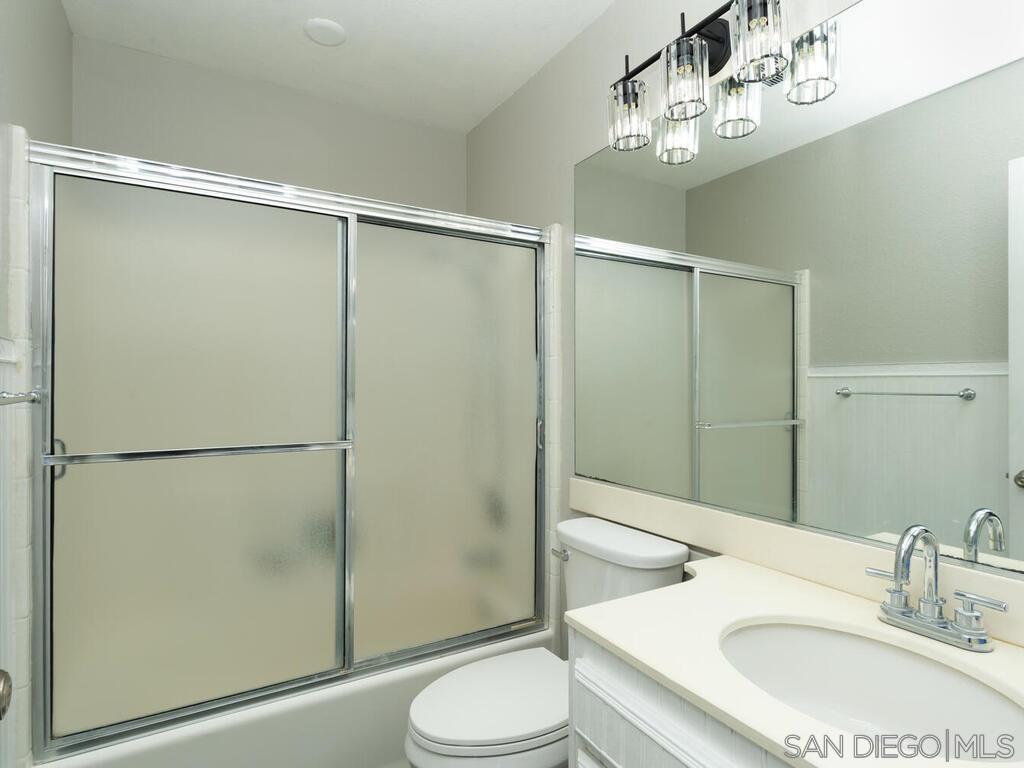 Detail Gallery Image 19 of 26 For 32453  Enriqueta Cir, Temecula,  CA 92592 - 4 Beds | 2 Baths
