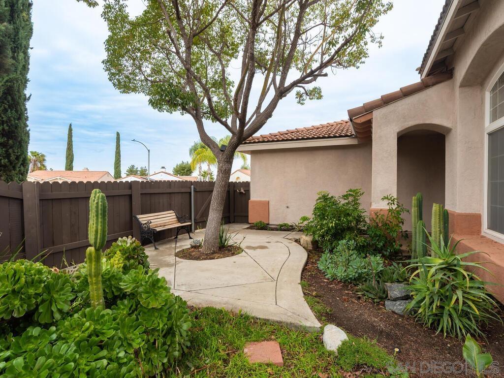 Detail Gallery Image 6 of 26 For 32453  Enriqueta Cir, Temecula,  CA 92592 - 4 Beds | 2 Baths