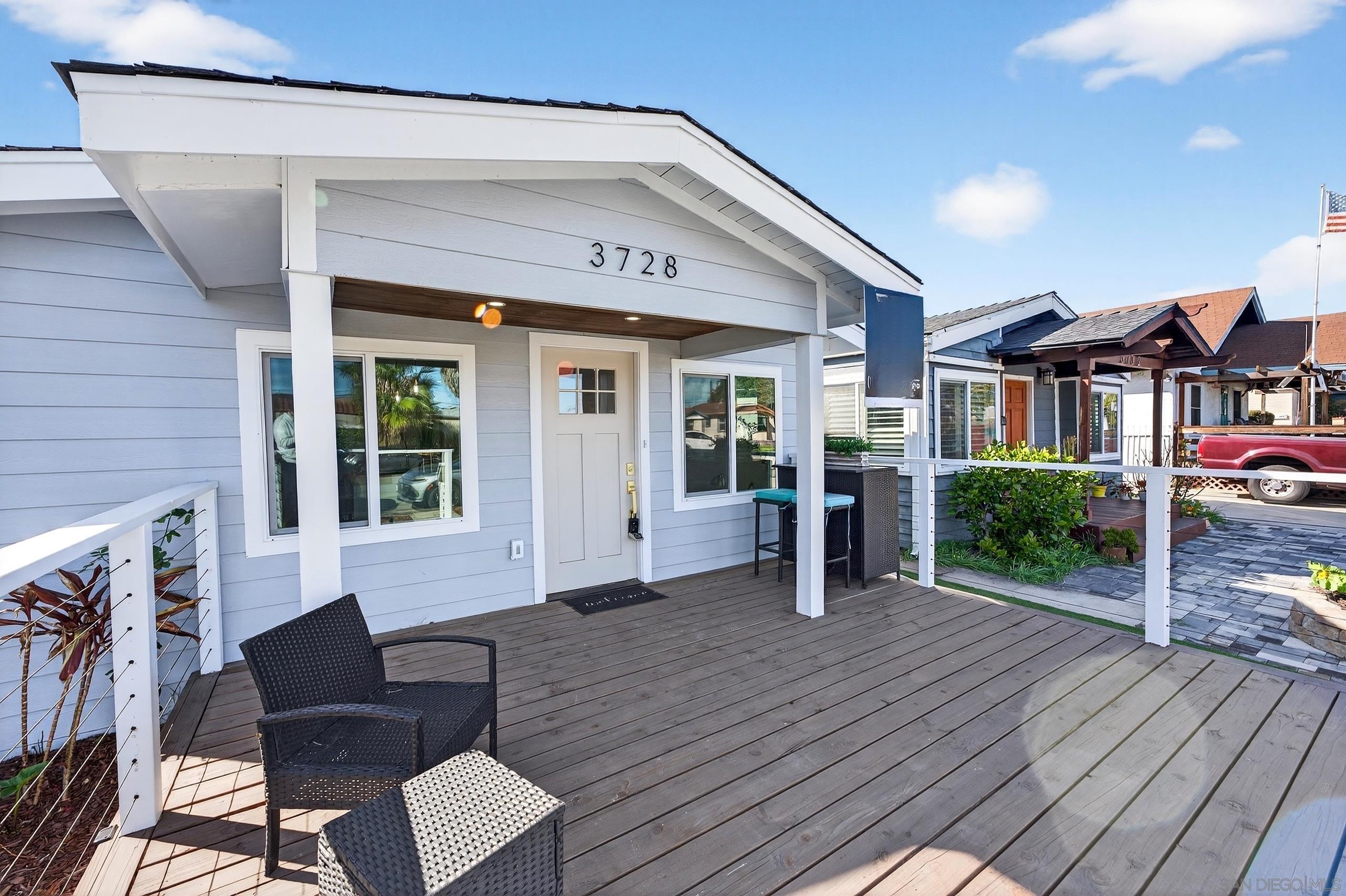 Front Image Thumbnail for SD260004198