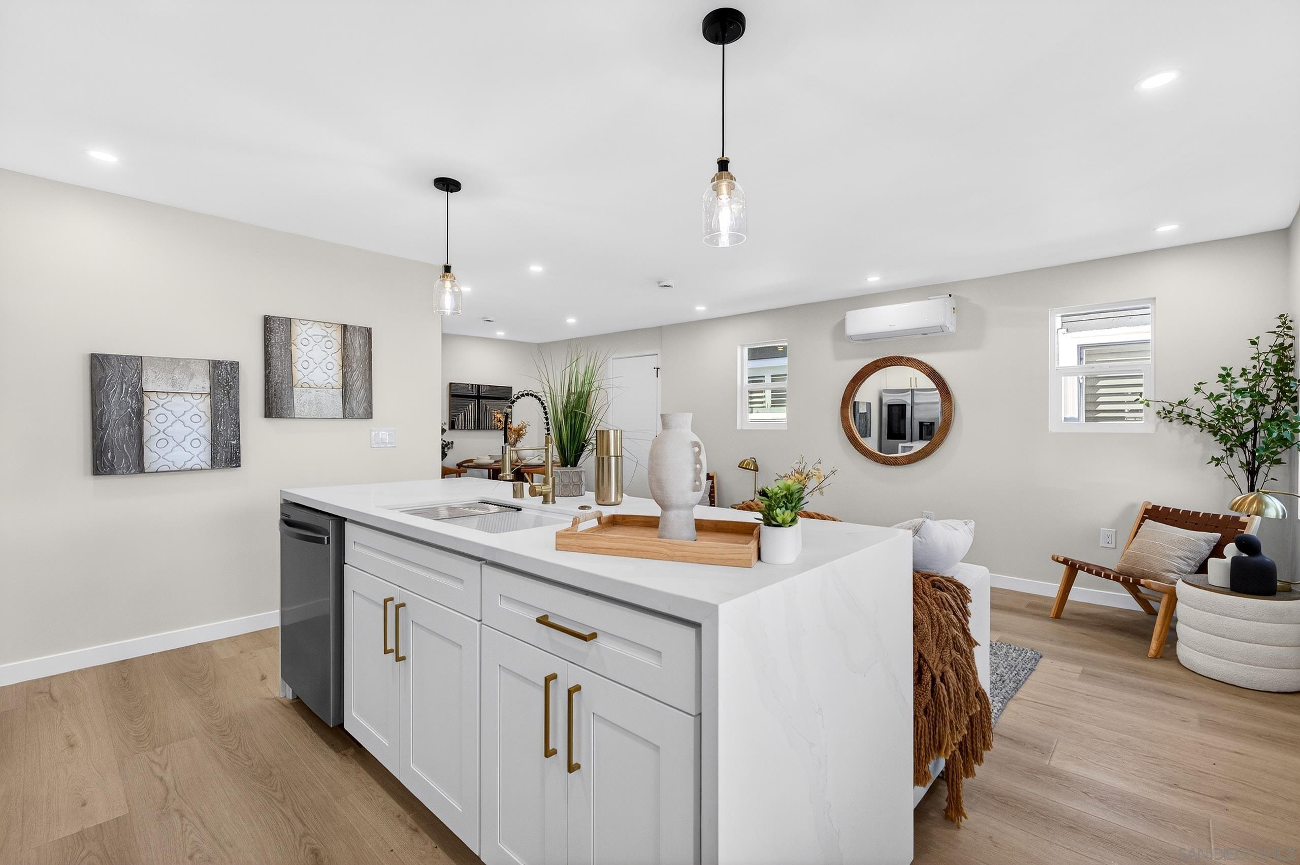 Detail Gallery Image 13 of 41 For 3728  Cherokee Ave, San Diego,  CA 92104 - 3 Beds | 2 Baths