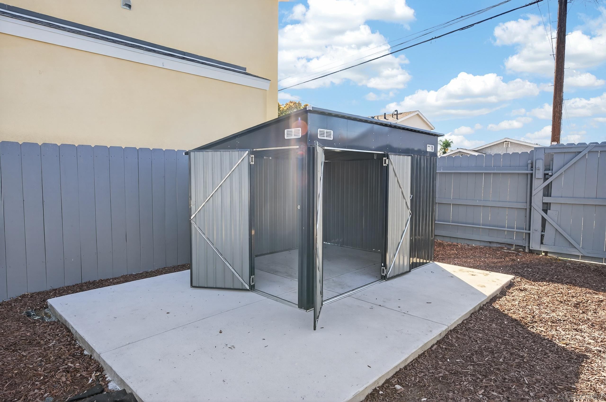 Detail Gallery Image 37 of 41 For 3728  Cherokee Ave, San Diego,  CA 92104 - 3 Beds | 2 Baths