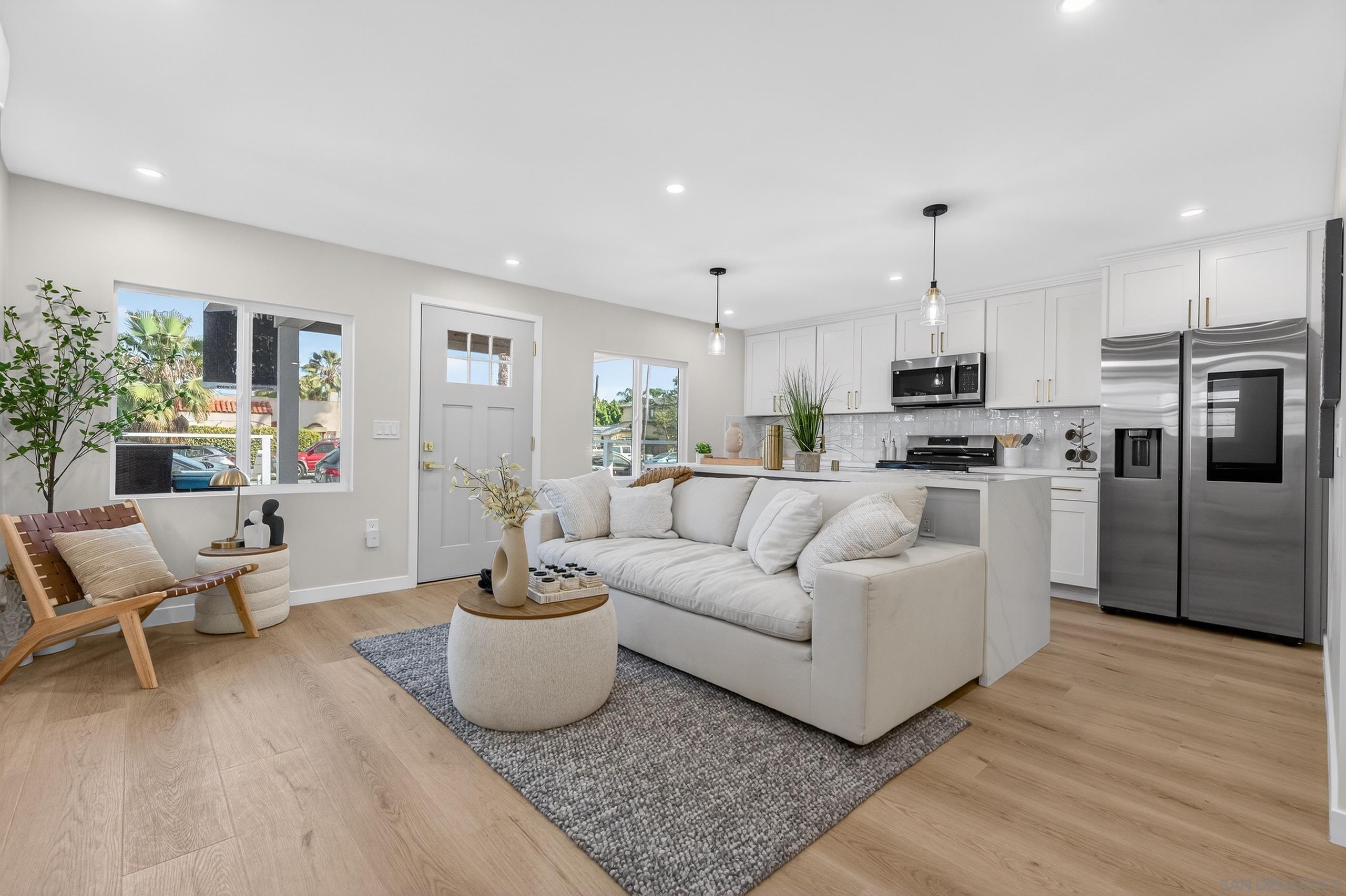 Detail Gallery Image 6 of 41 For 3728  Cherokee Ave, San Diego,  CA 92104 - 3 Beds | 2 Baths