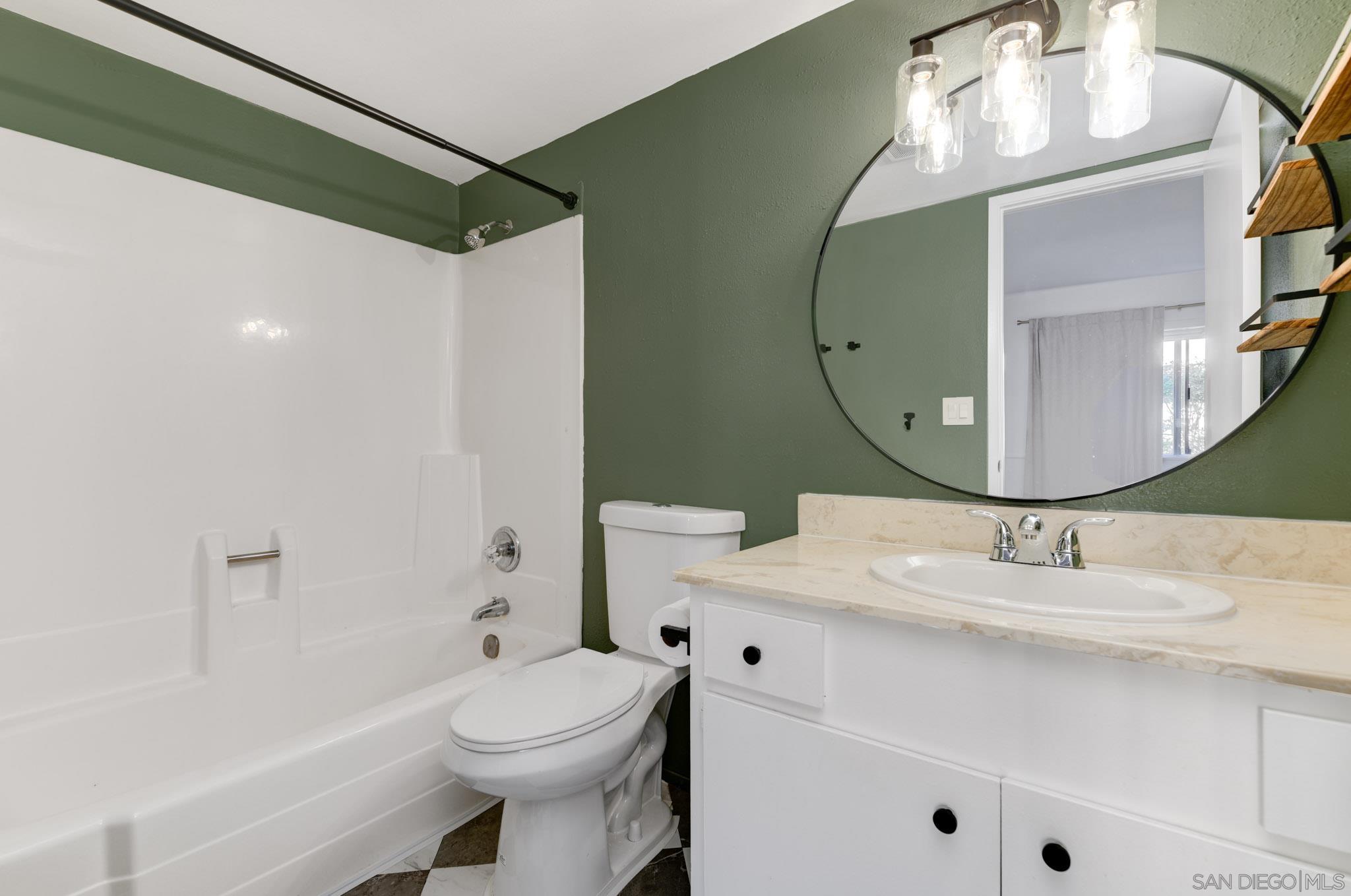 Detail Gallery Image 16 of 25 For 625 S Fig Street  #10,  Escondido,  CA 92025 - 2 Beds | 2 Baths