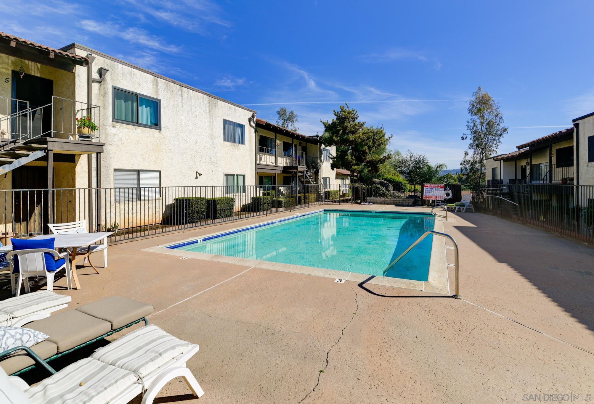 Detail Gallery Image 23 of 25 For 625 S Fig Street  #10,  Escondido,  CA 92025 - 2 Beds | 2 Baths