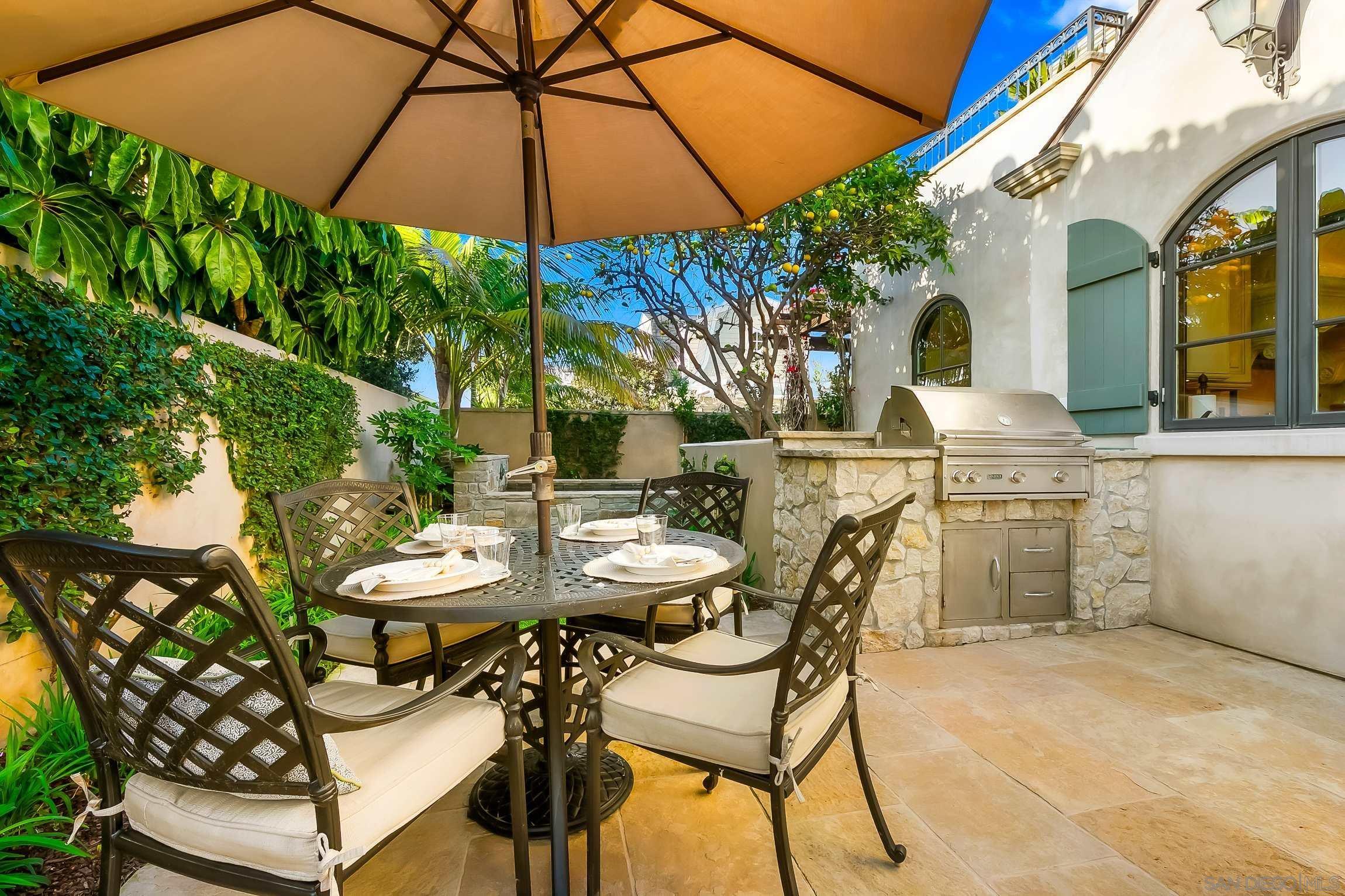 Detail Gallery Image 25 of 75 For 730  Stratford Ct, Del Mar,  CA 92014 - 4 Beds | 3/1 Baths