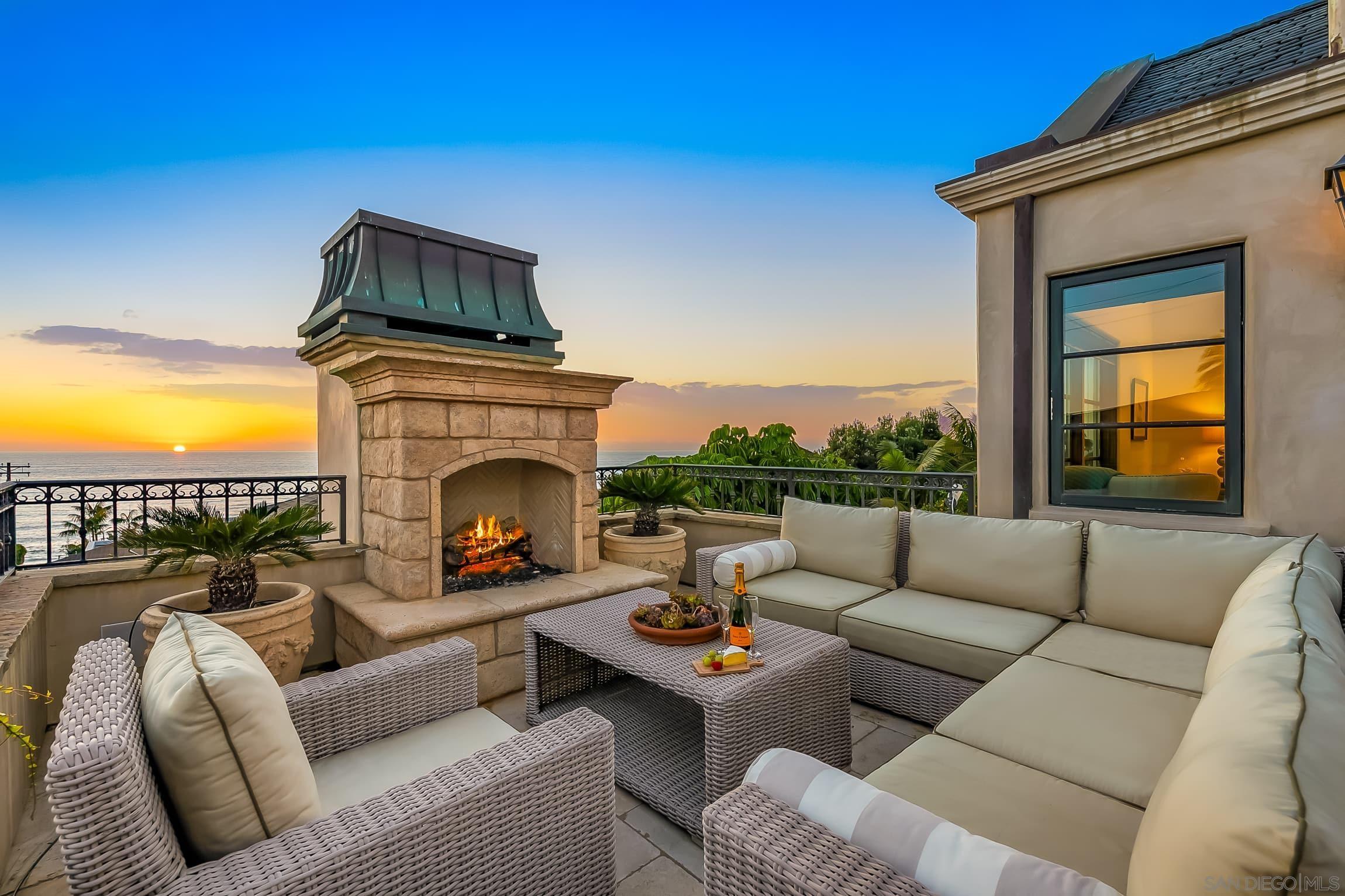 Detail Gallery Image 51 of 75 For 730  Stratford Ct, Del Mar,  CA 92014 - 4 Beds | 3/1 Baths