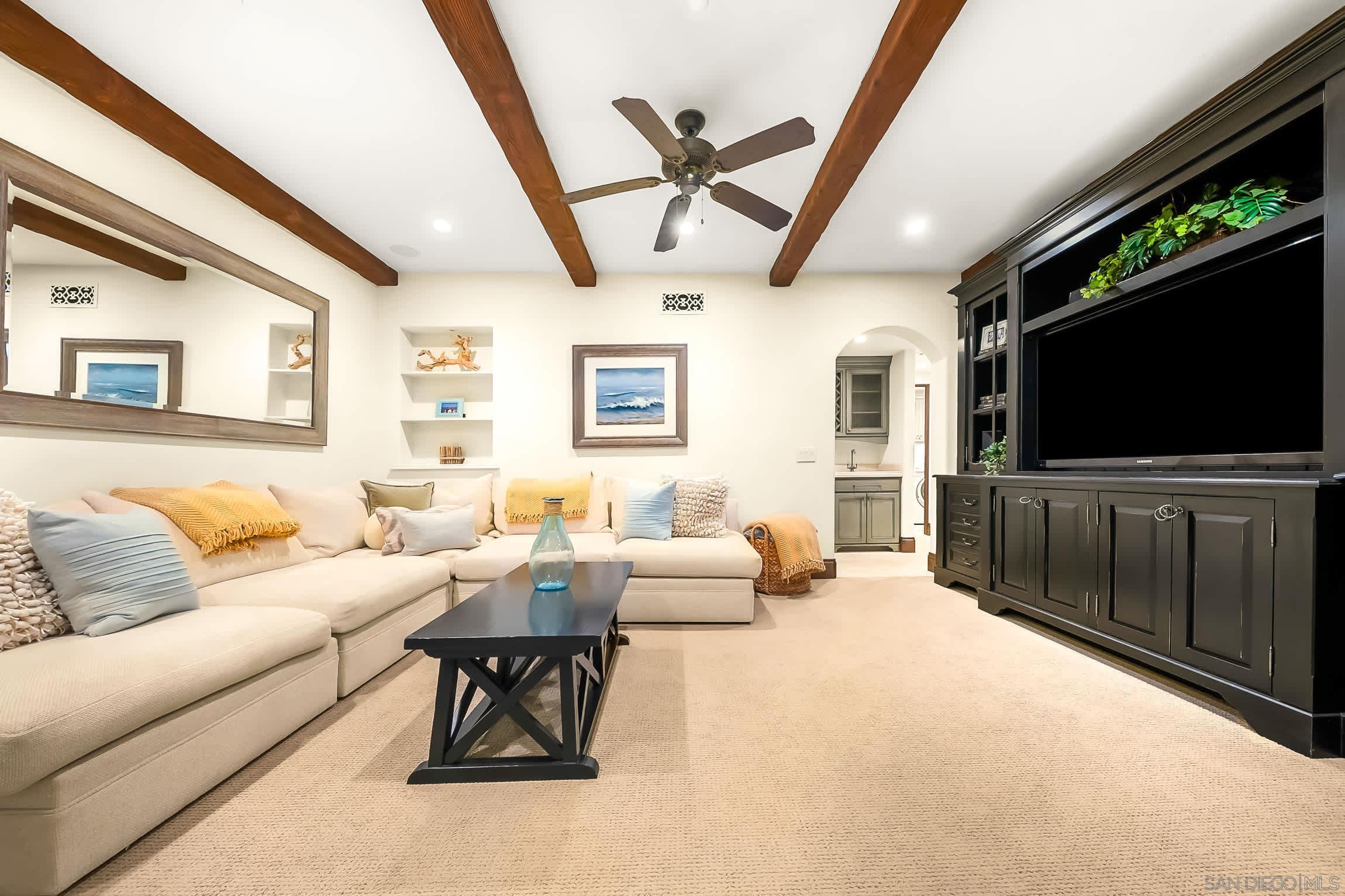 Detail Gallery Image 53 of 75 For 730  Stratford Ct, Del Mar,  CA 92014 - 4 Beds | 3/1 Baths