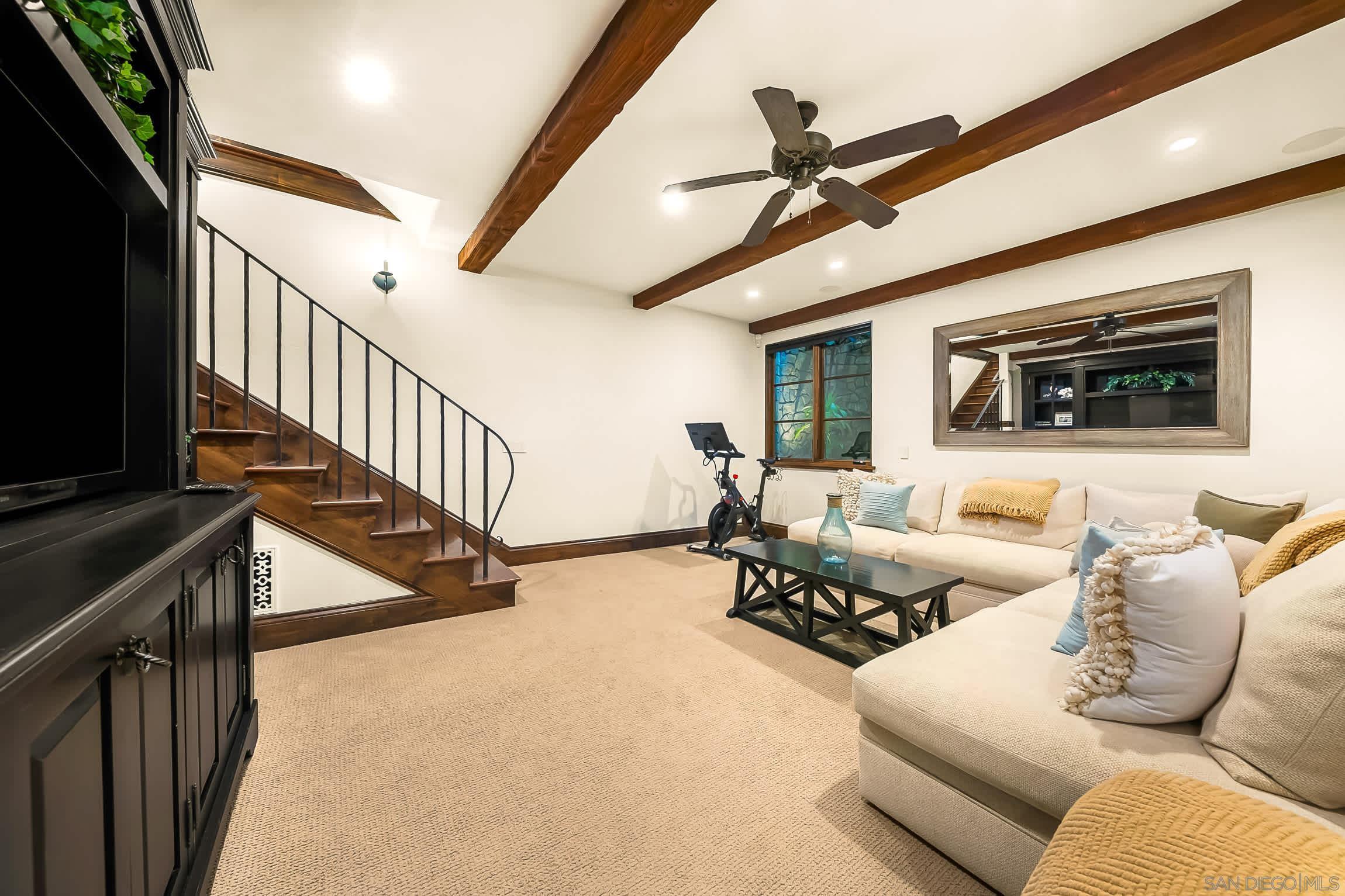 Detail Gallery Image 54 of 75 For 730  Stratford Ct, Del Mar,  CA 92014 - 4 Beds | 3/1 Baths