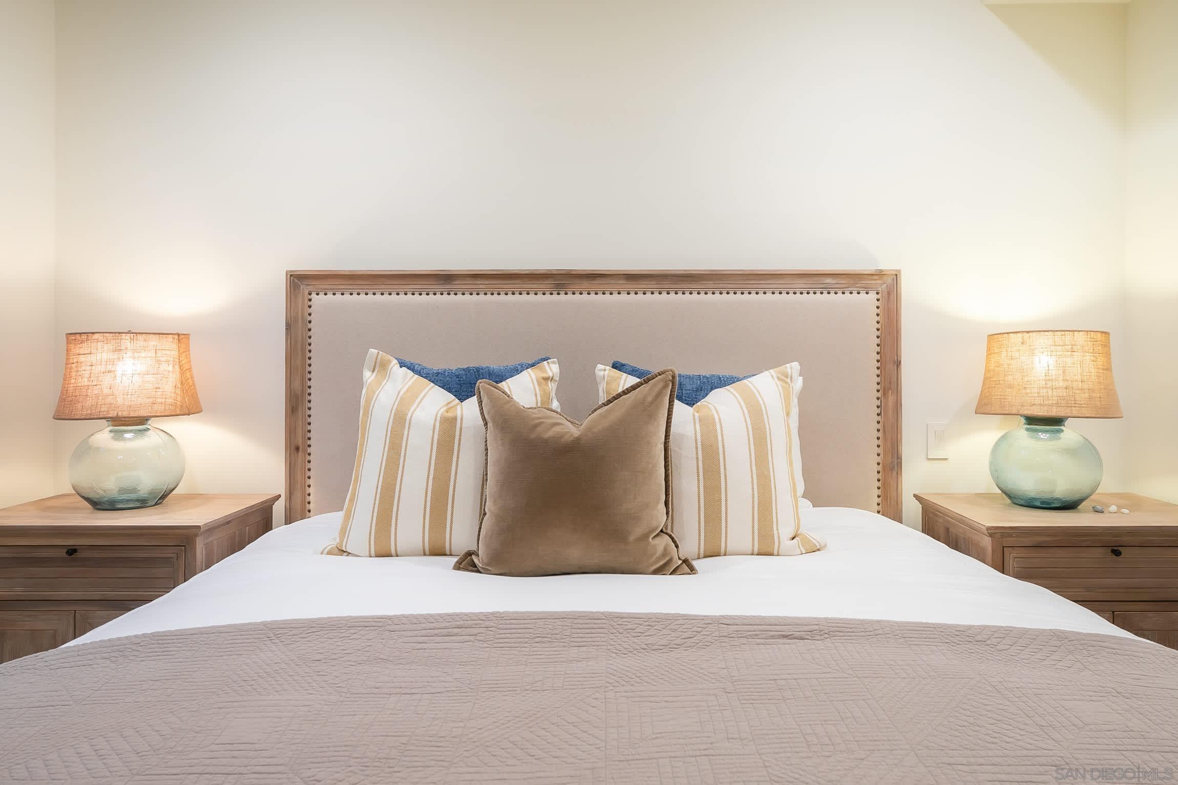 Detail Gallery Image 58 of 75 For 730  Stratford Ct, Del Mar,  CA 92014 - 4 Beds | 3/1 Baths