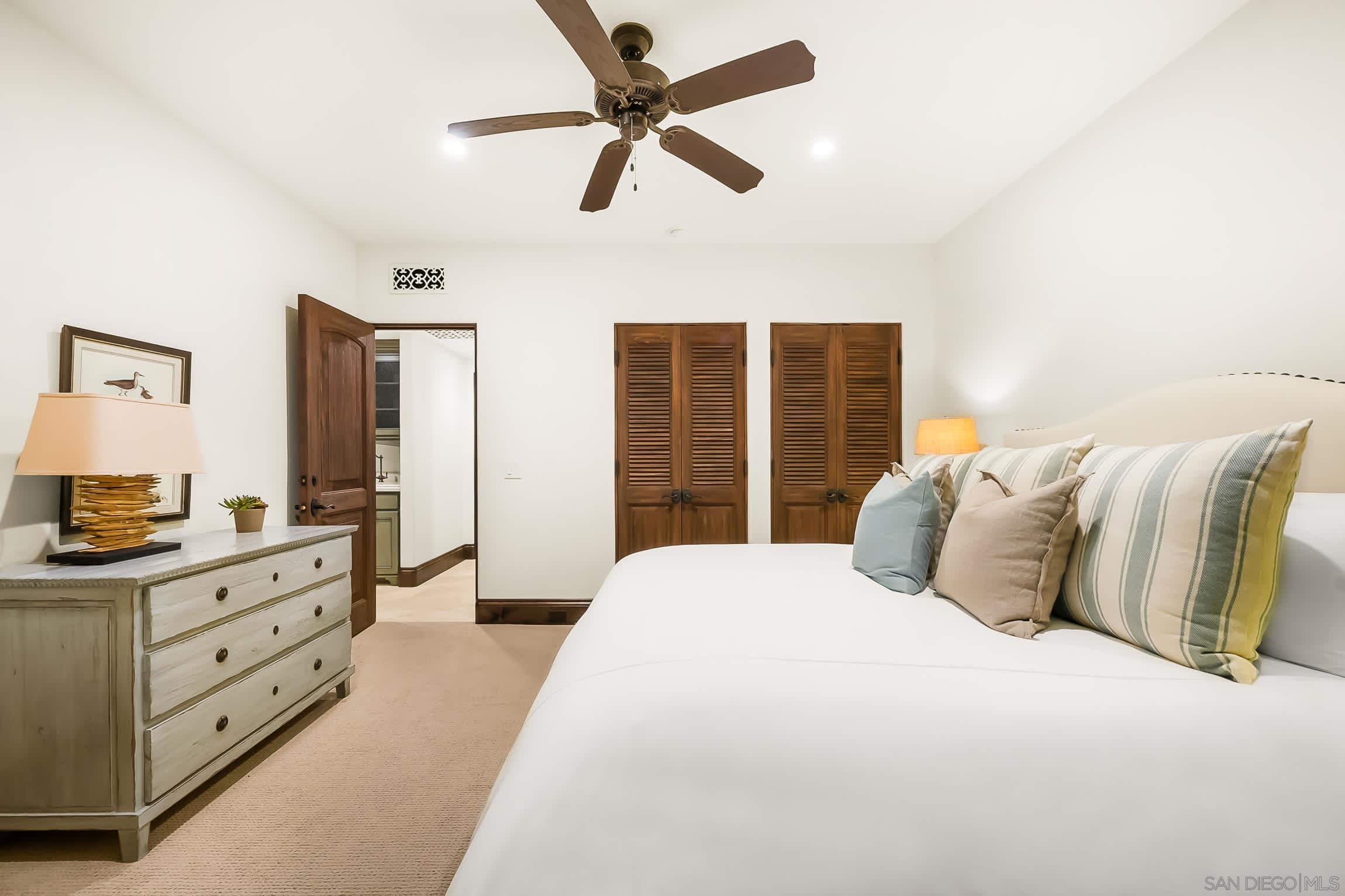 Detail Gallery Image 60 of 75 For 730  Stratford Ct, Del Mar,  CA 92014 - 4 Beds | 3/1 Baths