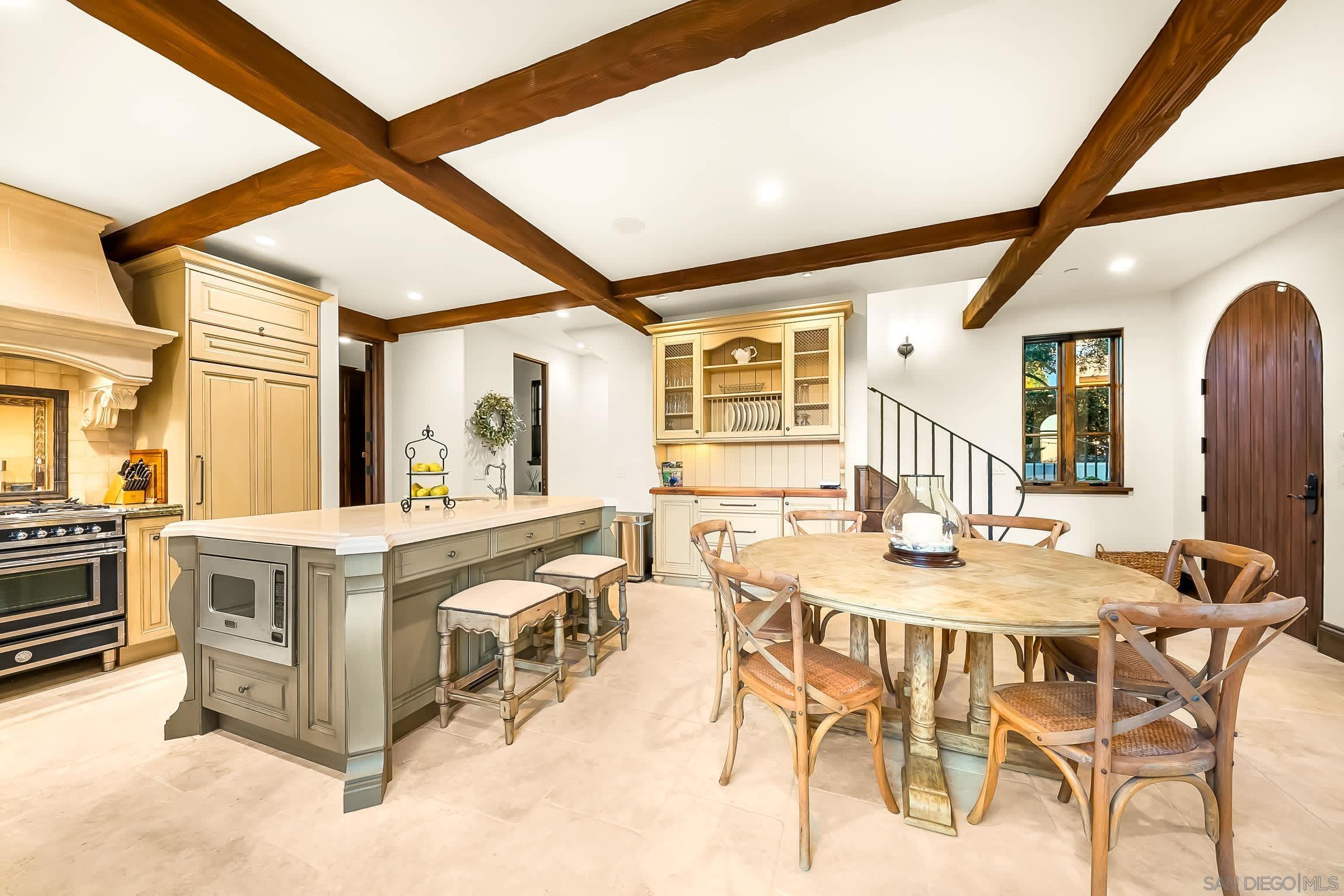 Detail Gallery Image 8 of 75 For 730  Stratford Ct, Del Mar,  CA 92014 - 4 Beds | 3/1 Baths