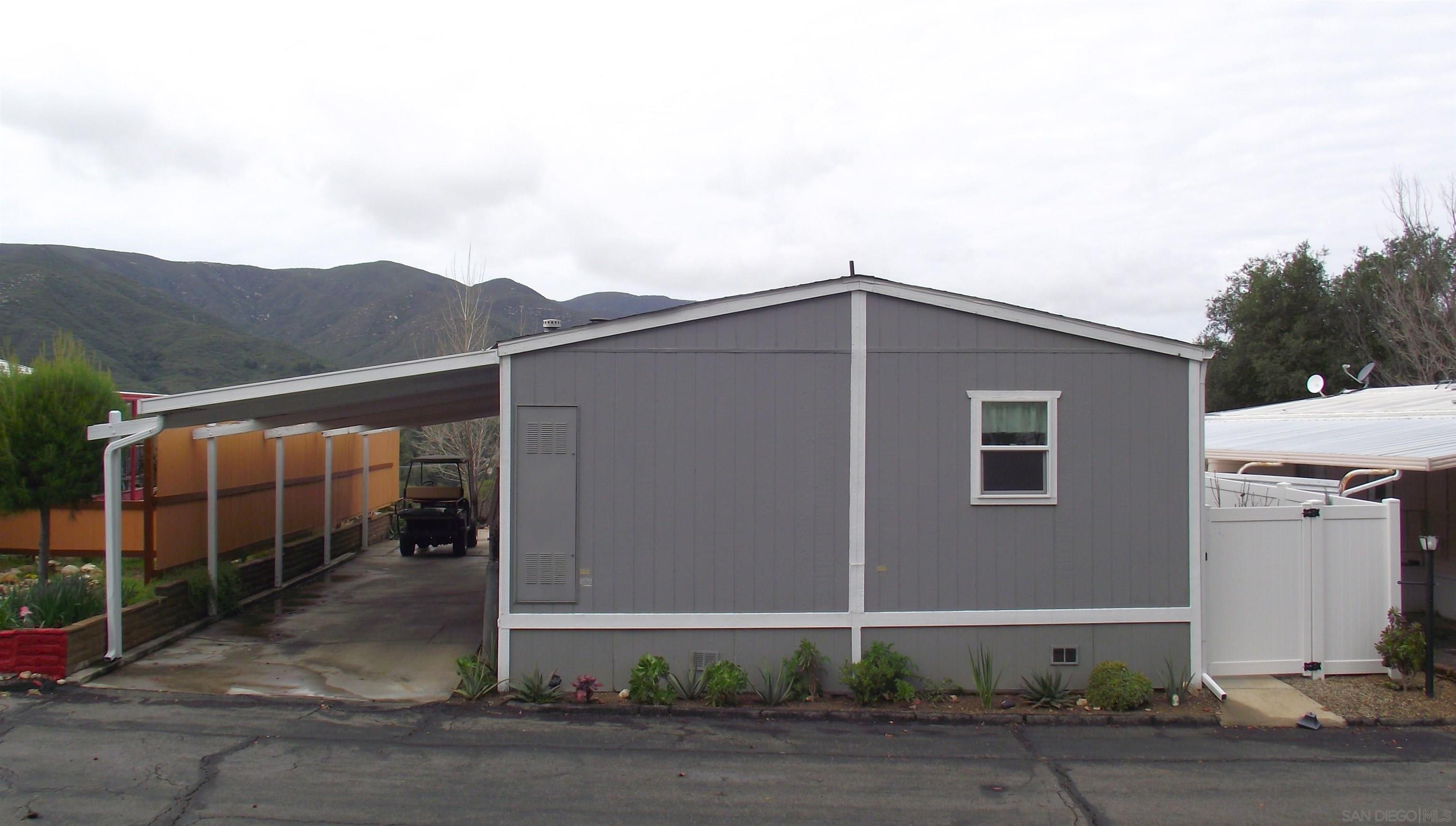 Detail Gallery Image 25 of 38 For 35109  Highway 79  Space/Unit #32,  Warner Springs,  CA 92086 - 2 Beds | 2 Baths