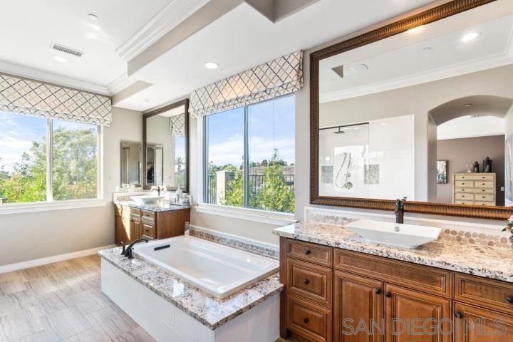 Detail Gallery Image 33 of 57 For 41770  Knoll Vista Lane, Temecula,  CA 92592 - 4 Beds | 4/1 Baths