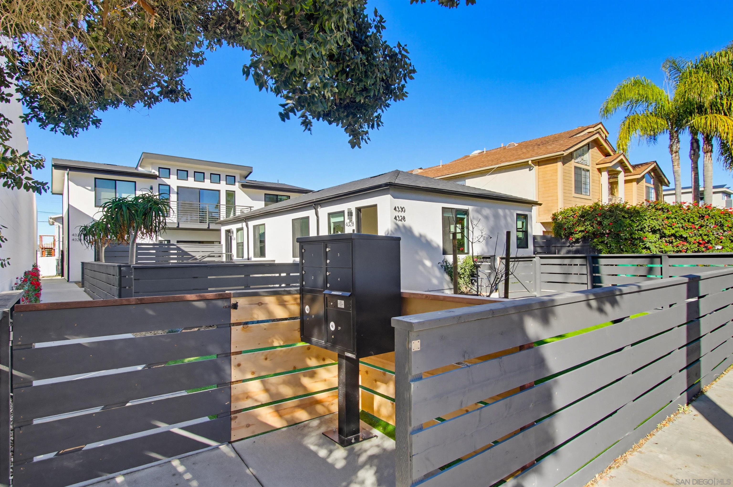 Detail Gallery Image 2 of 41 For 4324-4330  Felton St, San Diego,  CA 92104 - – Beds | – Baths