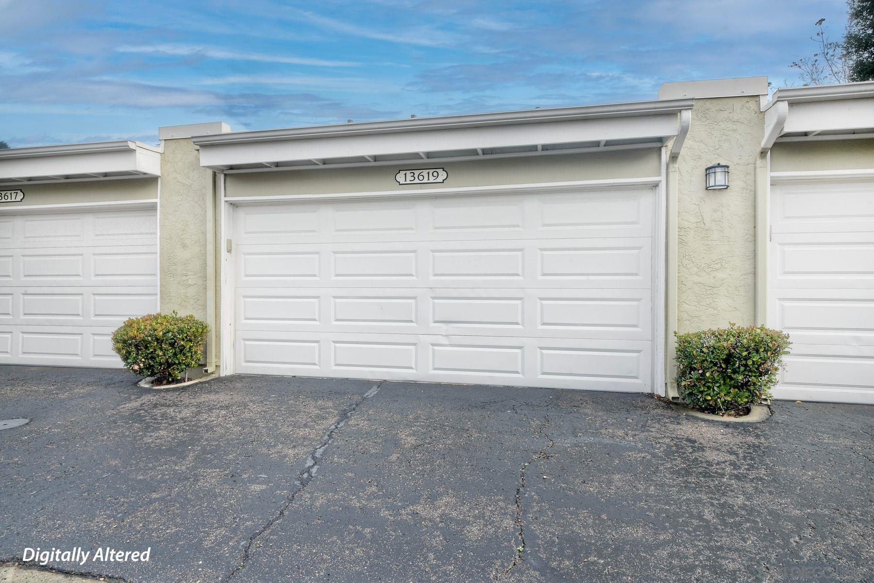 Detail Gallery Image 34 of 39 For 13619  Sycamore Tree Ln, Poway,  CA 92064 - 3 Beds | 2/1 Baths