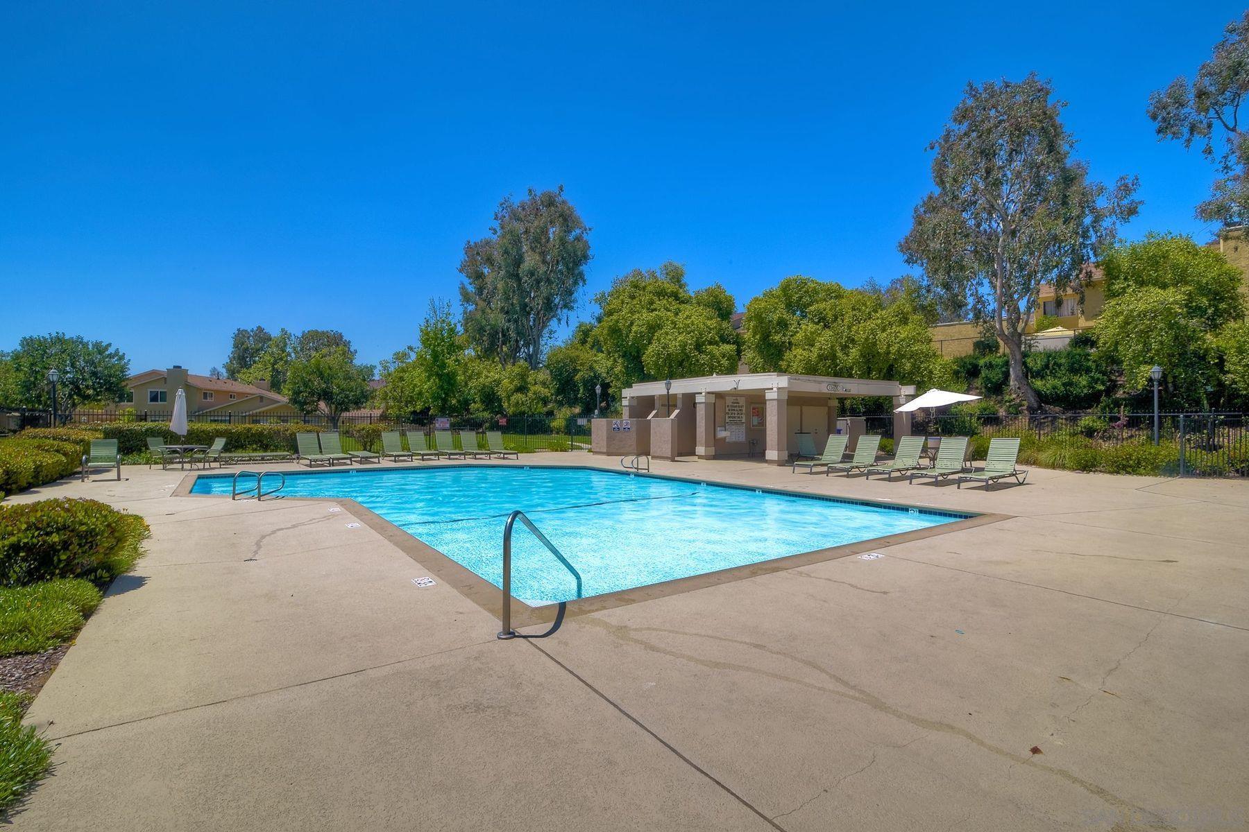 Detail Gallery Image 37 of 39 For 13619  Sycamore Tree Ln, Poway,  CA 92064 - 3 Beds | 2/1 Baths