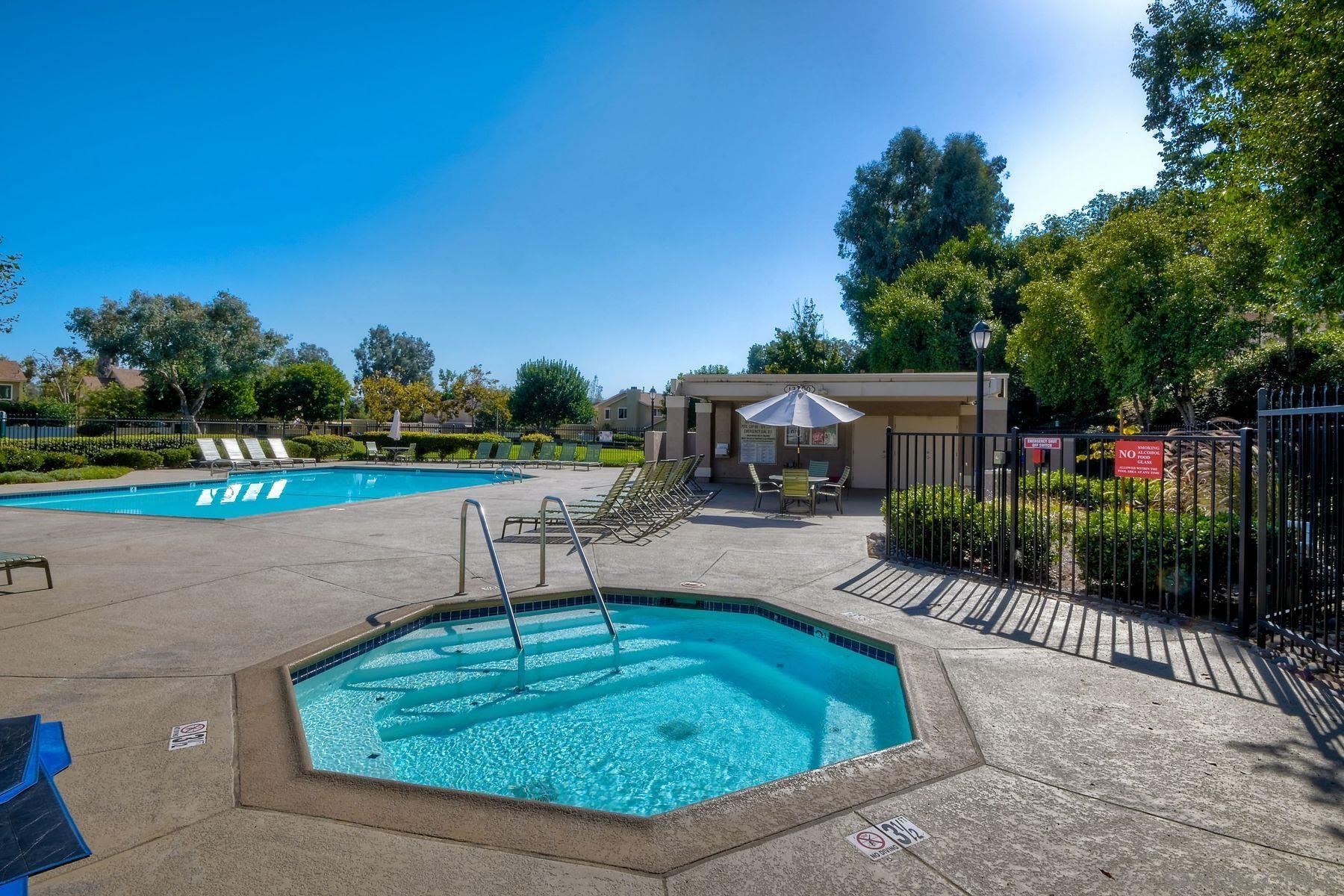 Detail Gallery Image 38 of 39 For 13619  Sycamore Tree Ln, Poway,  CA 92064 - 3 Beds | 2/1 Baths