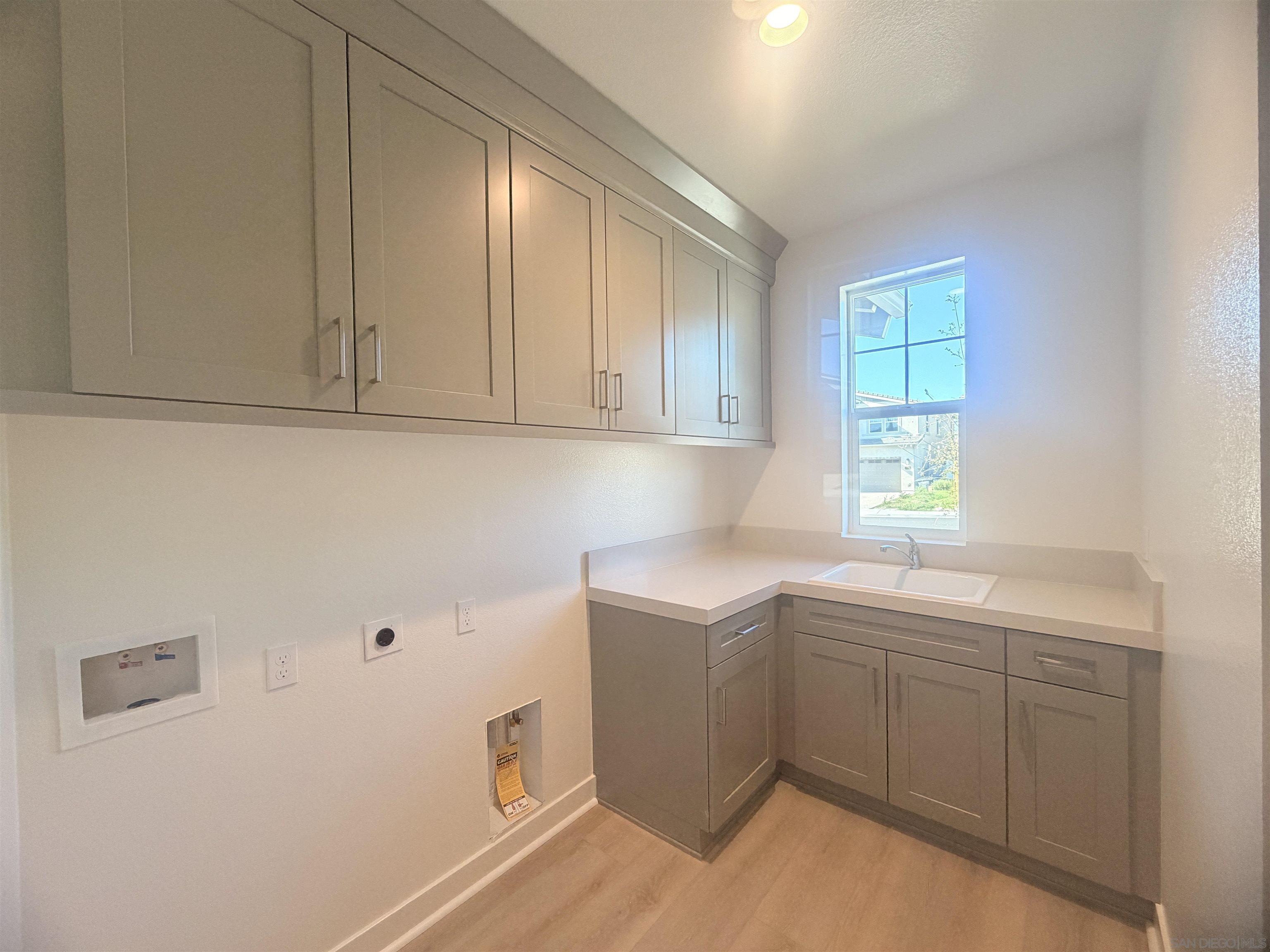 Detail Gallery Image 29 of 31 For 13765  Holly Oak Way, Poway,  CA 92064 - 4 Beds | 3/1 Baths