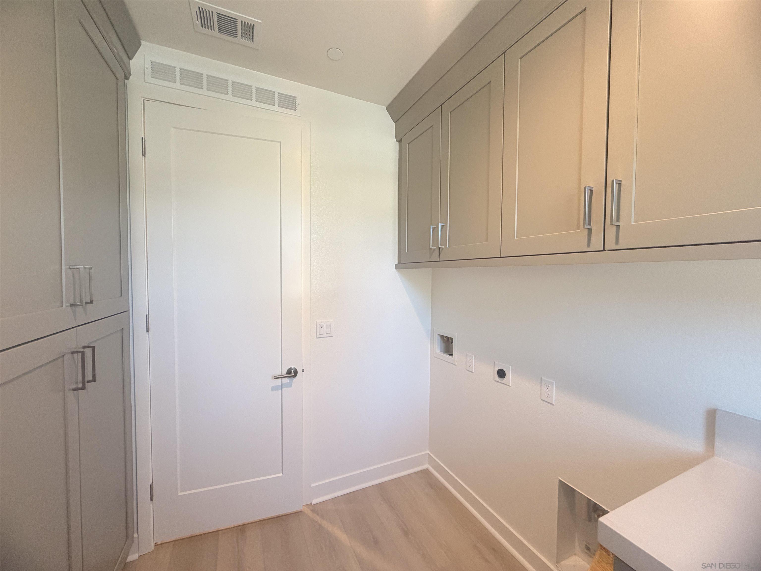 Detail Gallery Image 30 of 31 For 13765  Holly Oak Way, Poway,  CA 92064 - 4 Beds | 3/1 Baths