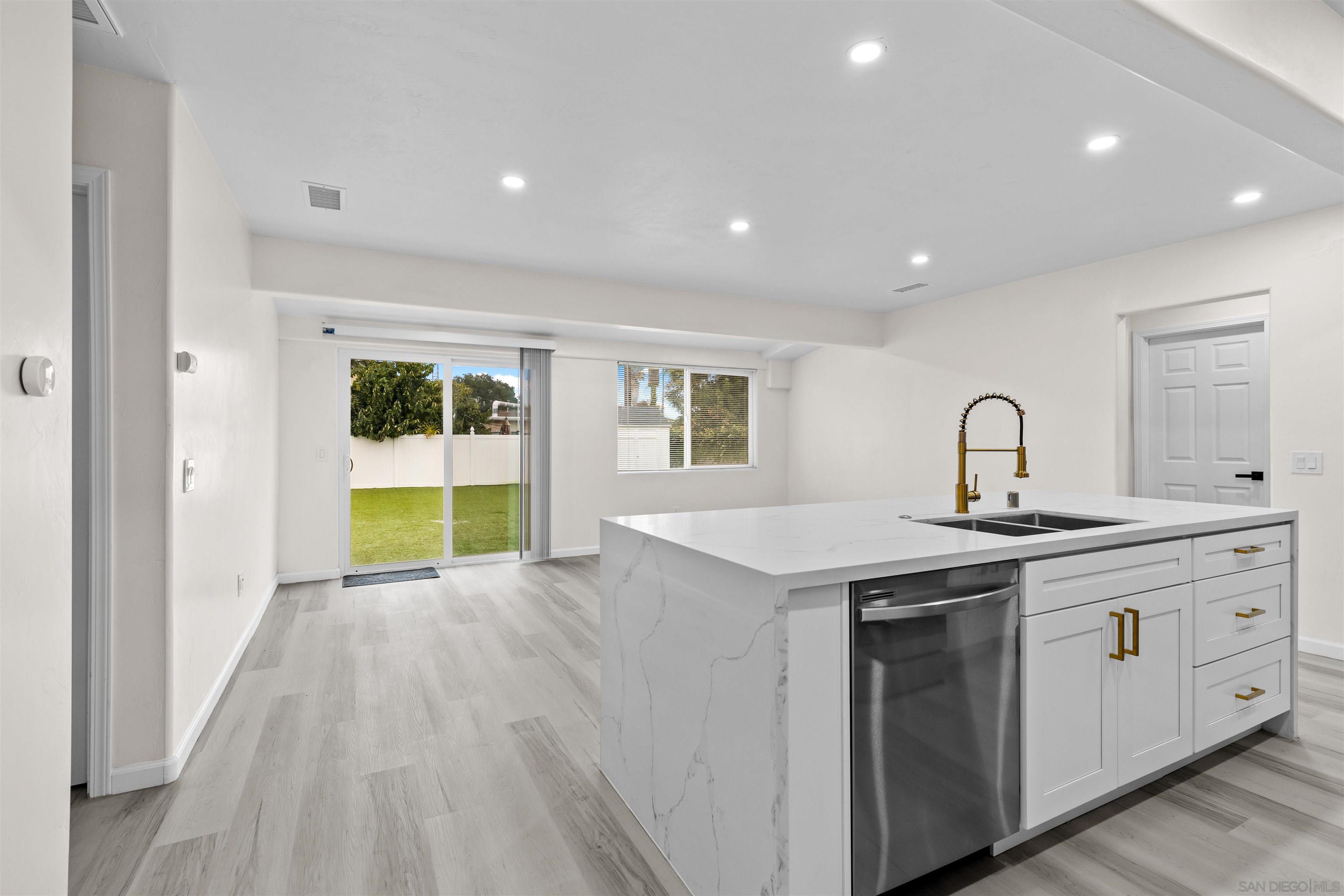 Detail Gallery Image 22 of 30 For 6144-48  Pontiac St, San Diego,  CA 92115 - – Beds | – Baths