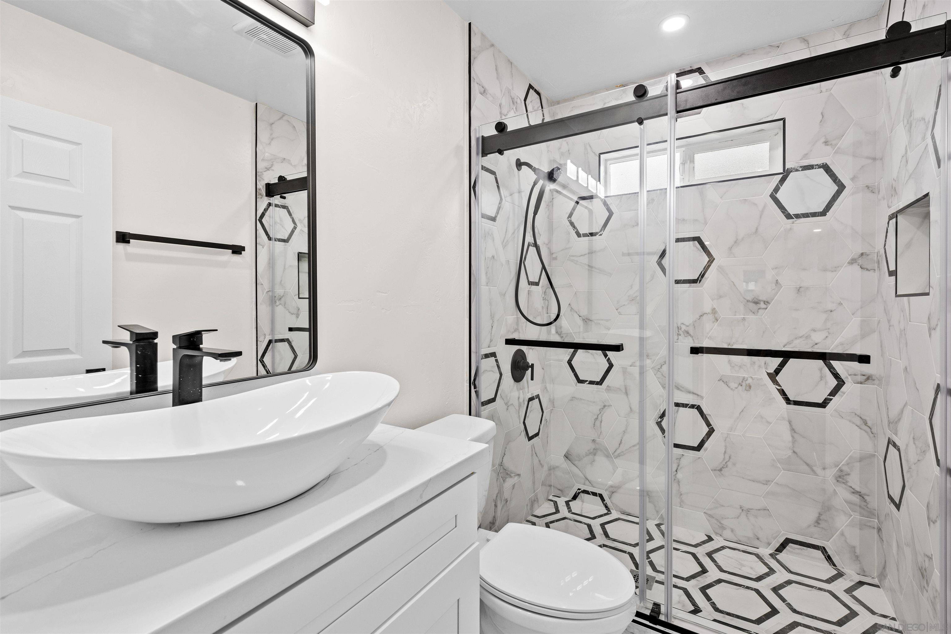 Detail Gallery Image 6 of 30 For 6144-48  Pontiac St, San Diego,  CA 92115 - – Beds | – Baths