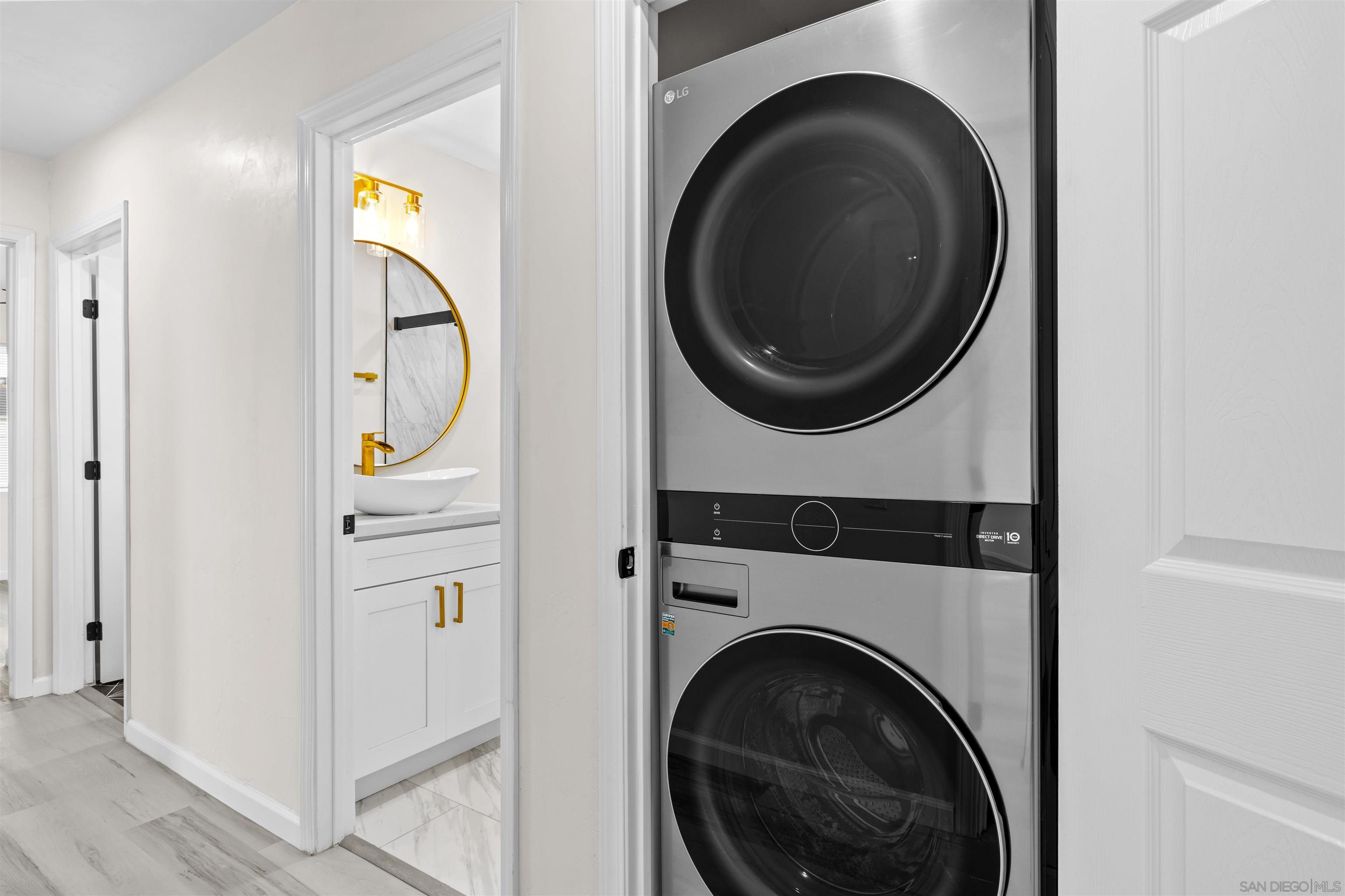 Detail Gallery Image 10 of 30 For 6144-48  Pontiac St, San Diego,  CA 92115 - – Beds | – Baths