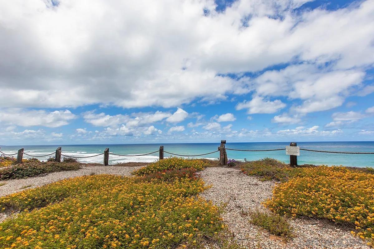 Detail Gallery Image 41 of 50 For 353  S. Sierrra Ave.  195, Solana Beach,  CA 92075 - 3 Beds | 2/1 Baths