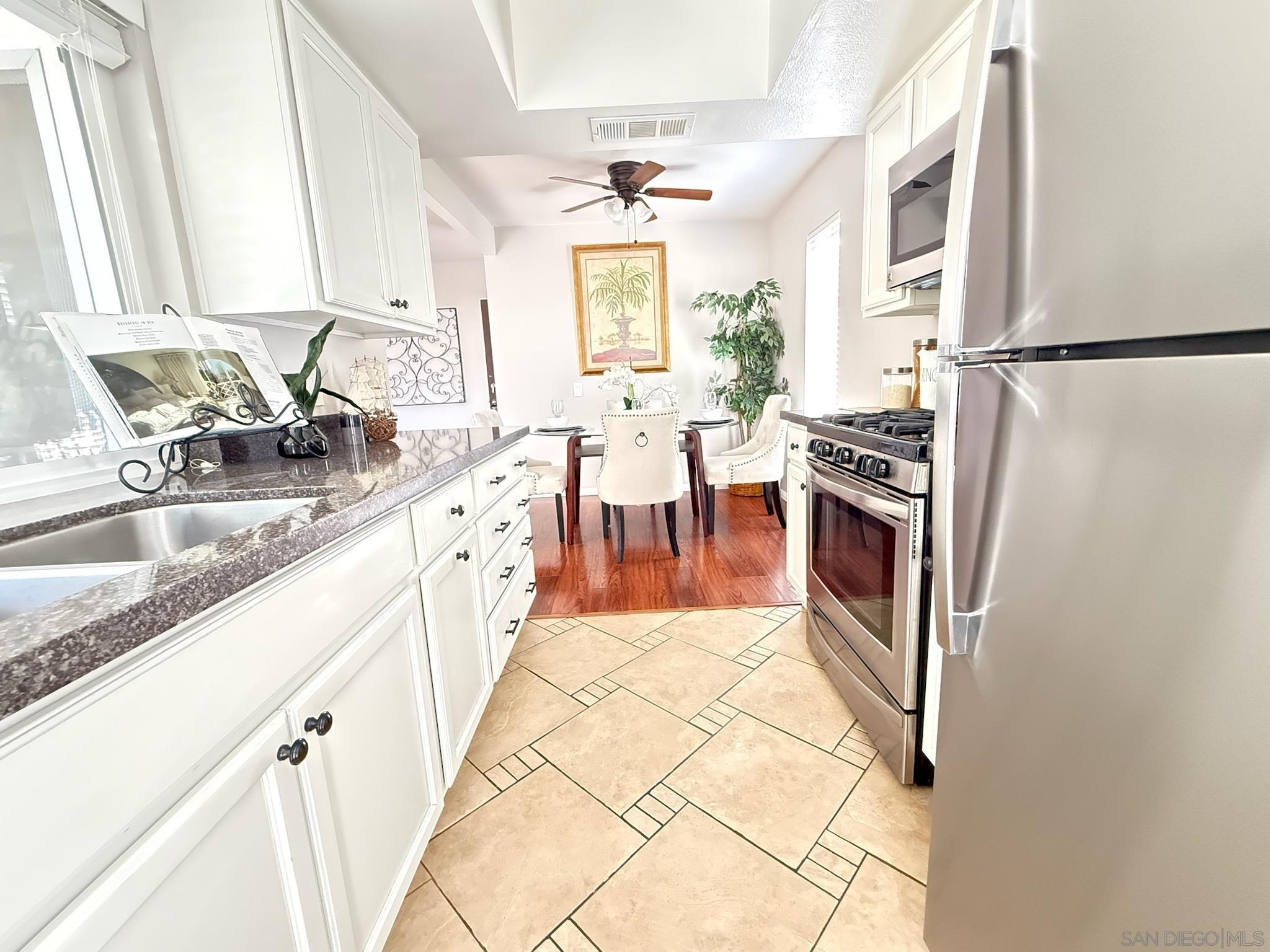 Detail Gallery Image 10 of 38 For 6878  Navajo Rd  #104,  San Diego,  CA 92119 - 2 Beds | 1 Baths