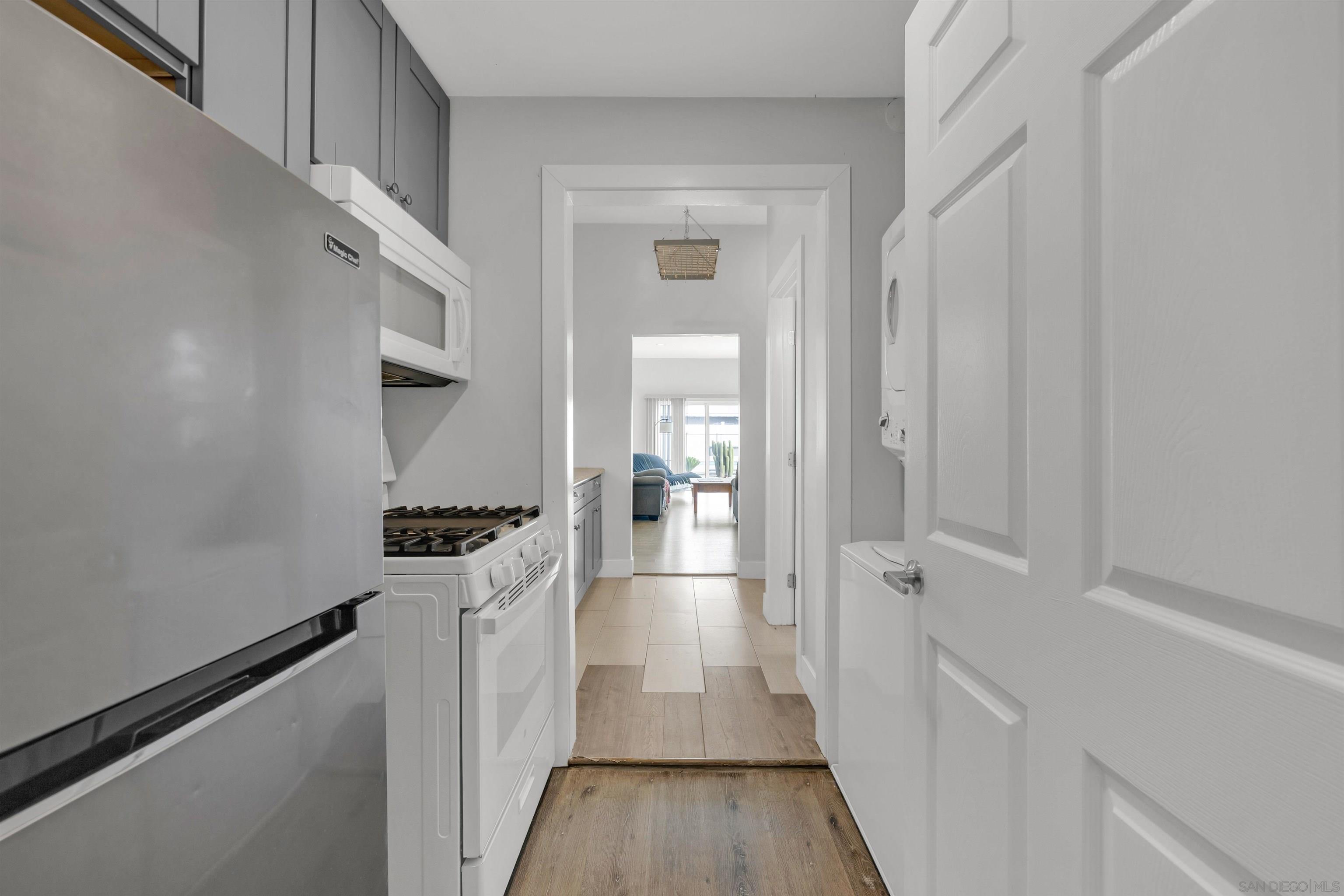 Detail Gallery Image 11 of 58 For 469-477  Taft, El Cajon,  CA 92020 - – Beds | – Baths