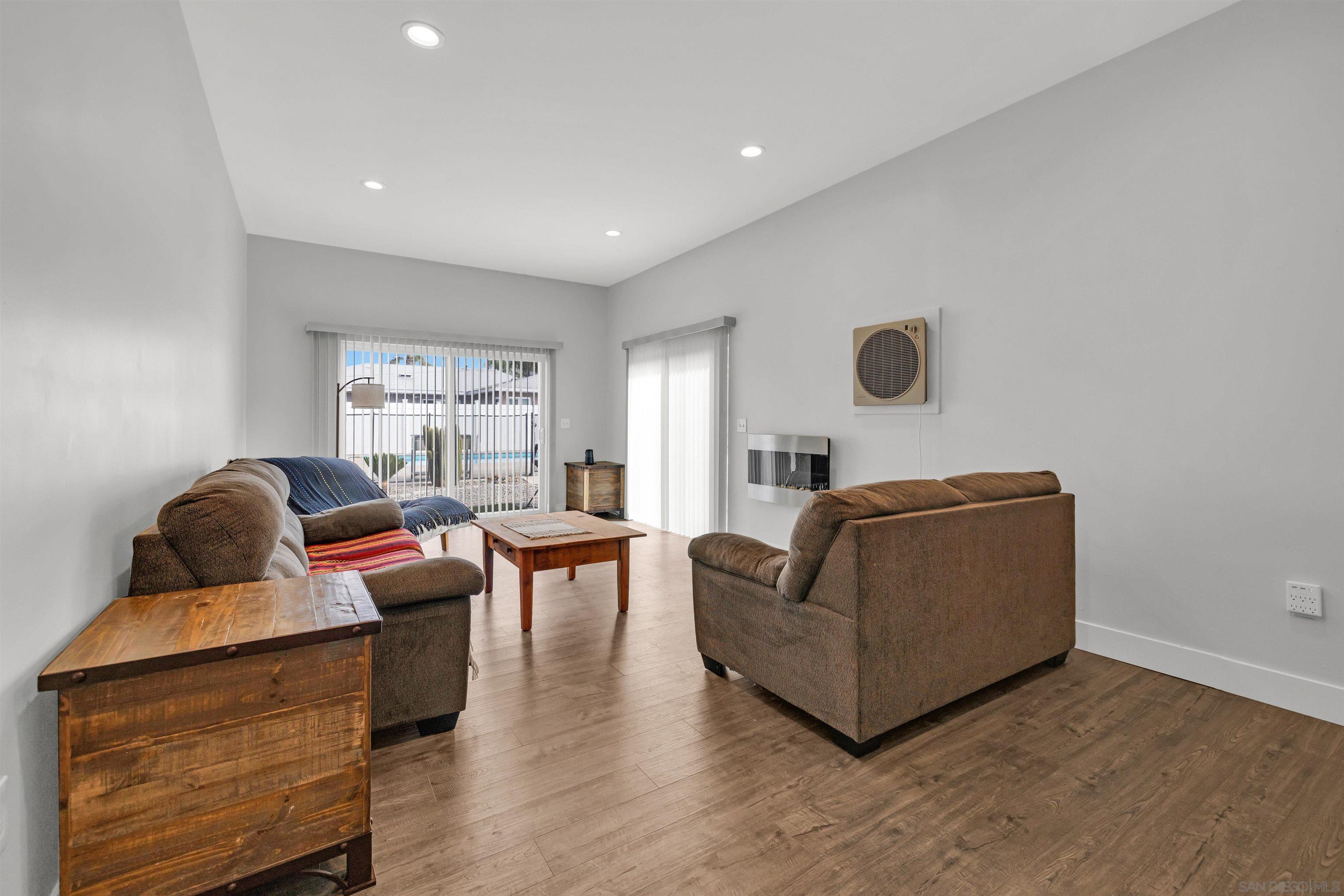 Detail Gallery Image 4 of 58 For 469-477  Taft, El Cajon,  CA 92020 - – Beds | – Baths