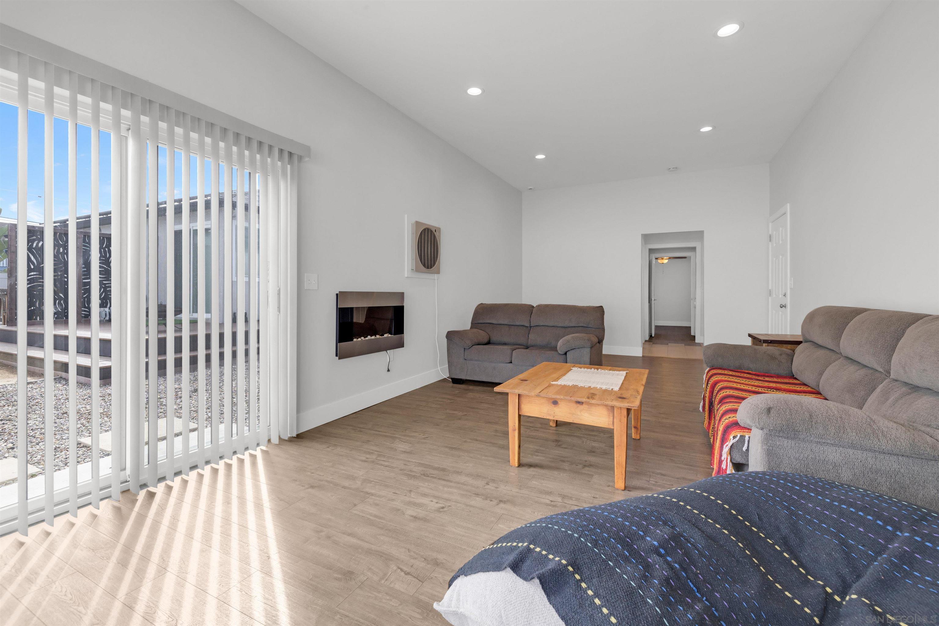 Detail Gallery Image 6 of 58 For 469-477  Taft, El Cajon,  CA 92020 - – Beds | – Baths