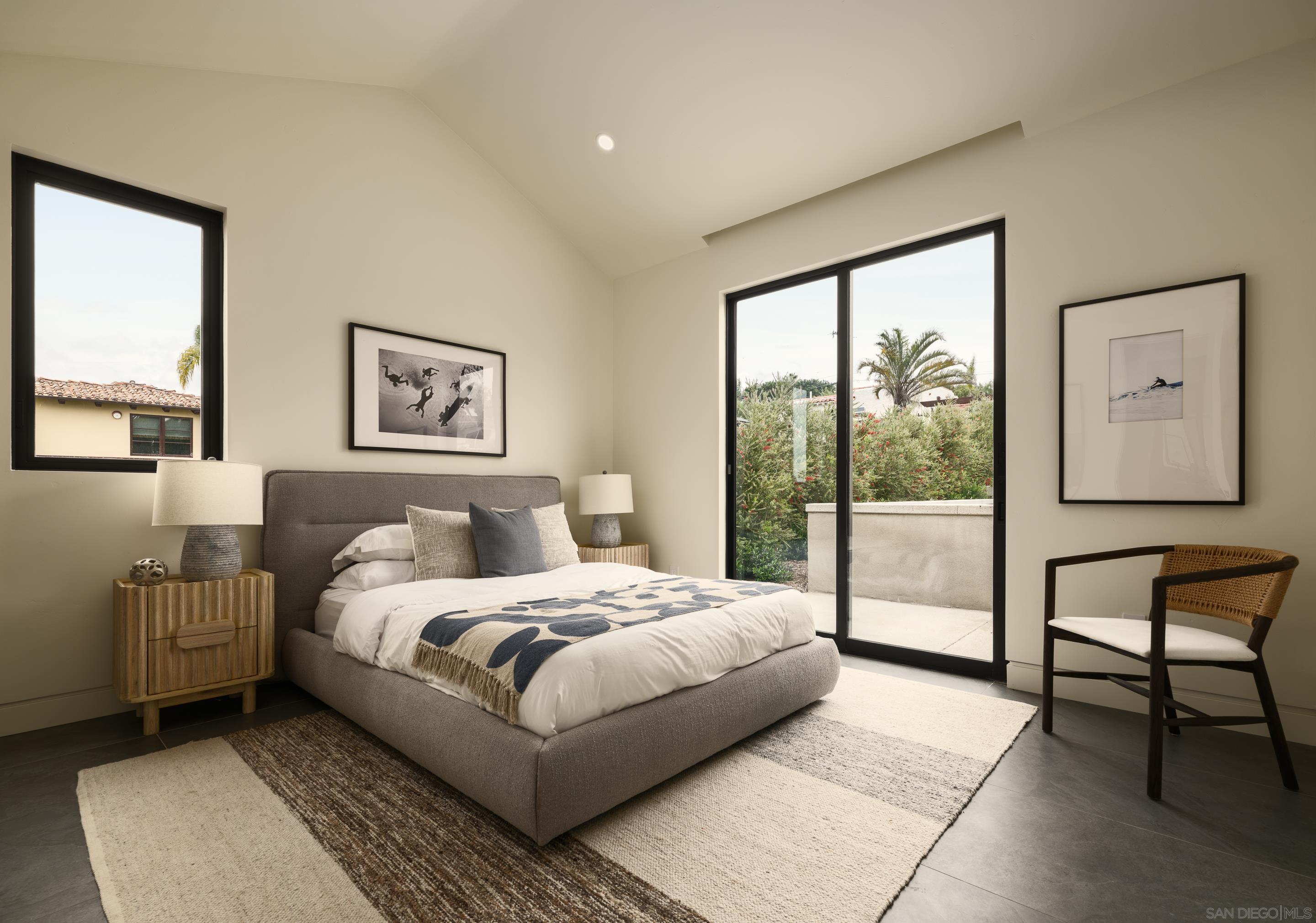 Detail Gallery Image 32 of 43 For 147 S Rios Ave, Solana Beach,  CA 92075 - 6 Beds | 6/2 Baths