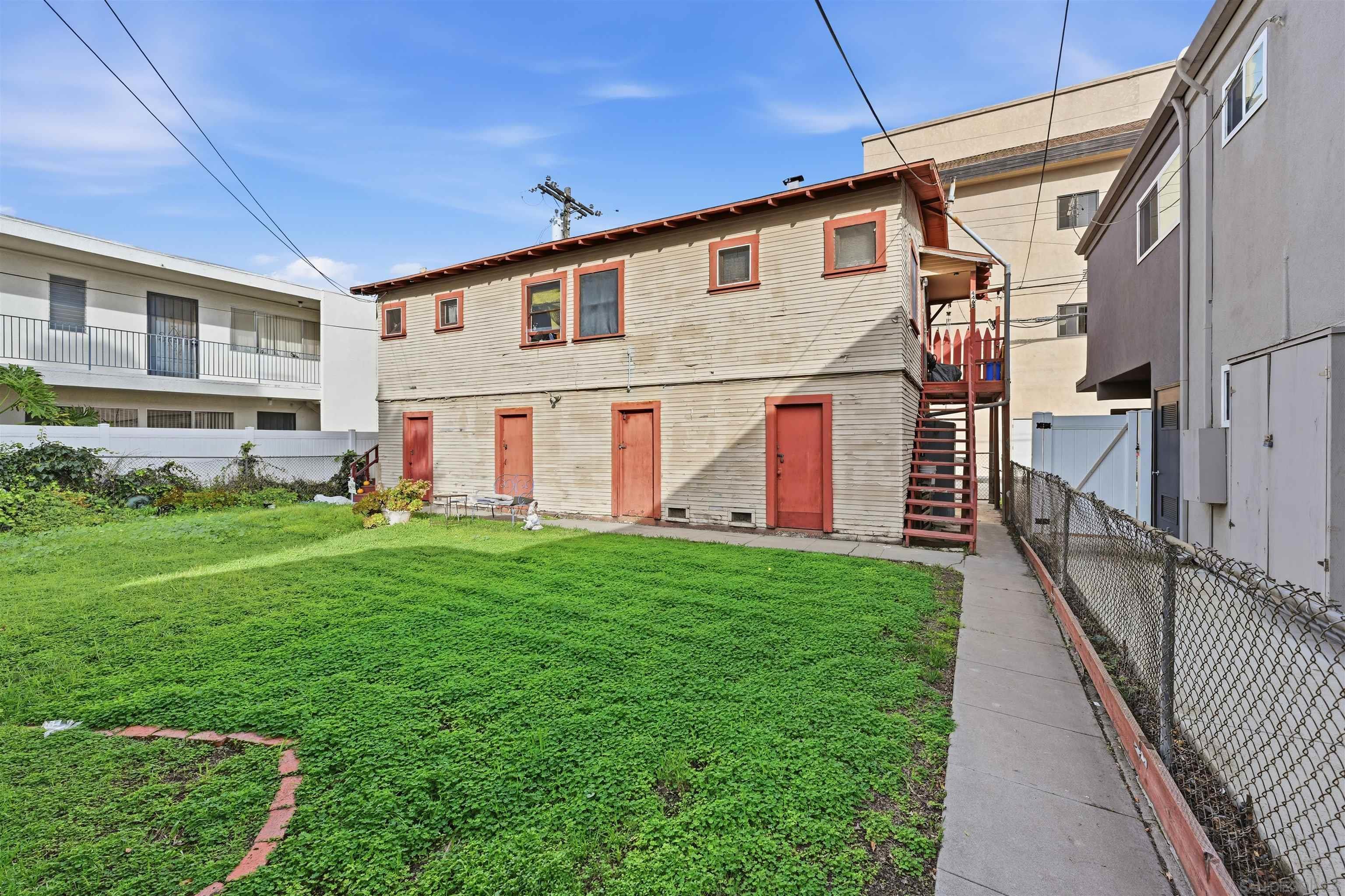 Detail Gallery Image 6 of 13 For 4457-63  North Ave, San Diego,  CA 92116 - – Beds | – Baths