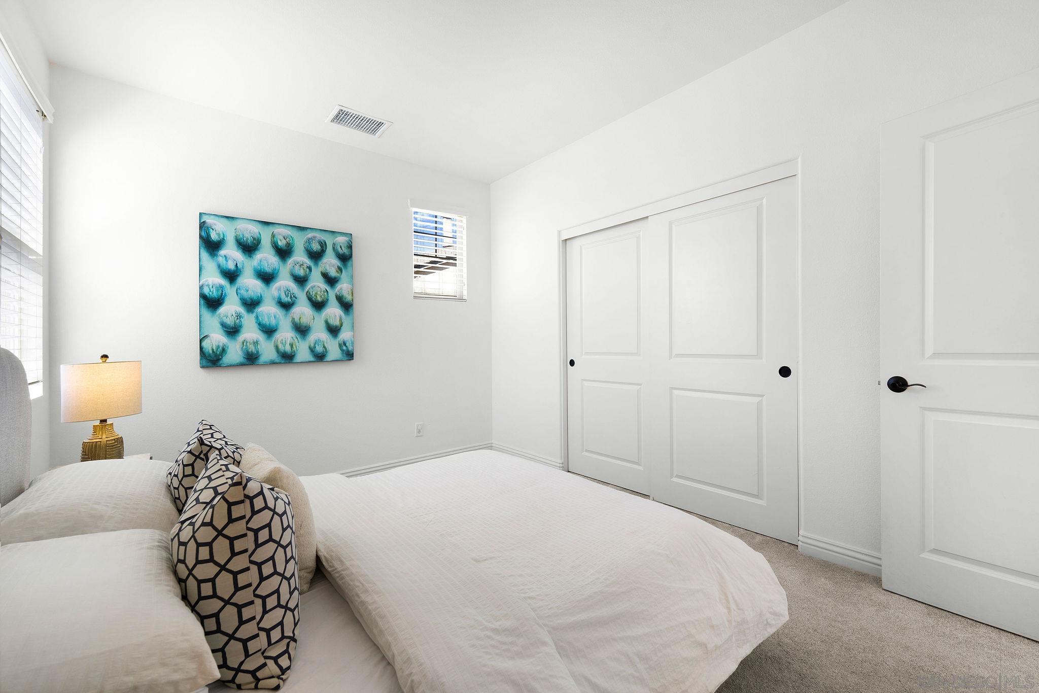 Detail Gallery Image 33 of 52 For 13558  Hyacinth Hills Way, San Diego,  CA 92130 - 4 Beds | 3 Baths