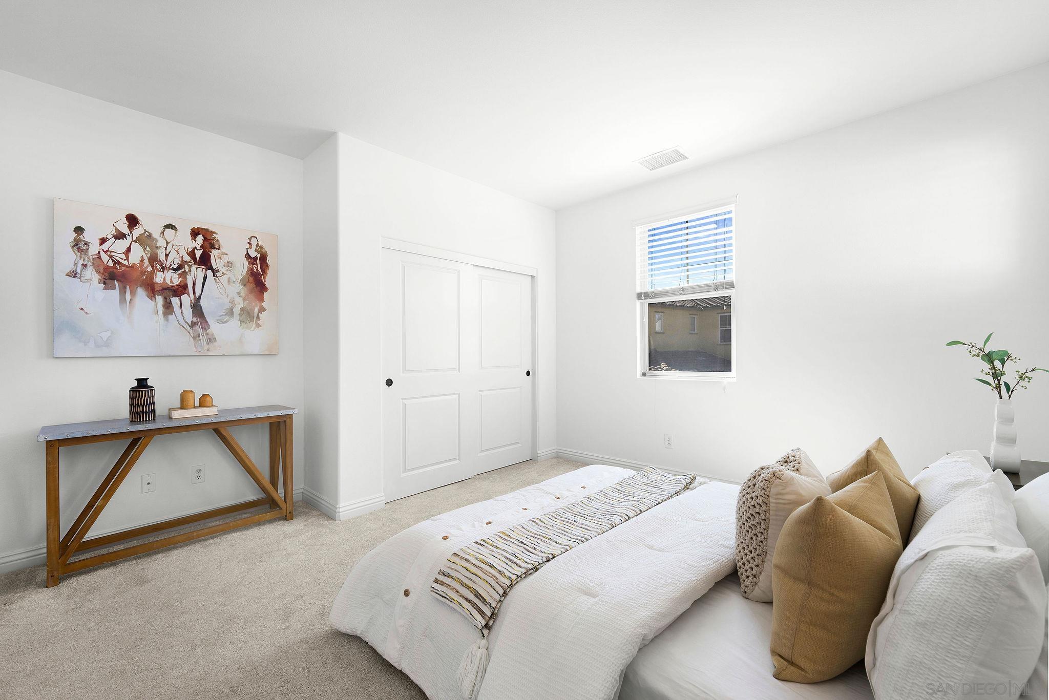 Detail Gallery Image 35 of 52 For 13558  Hyacinth Hills Way, San Diego,  CA 92130 - 4 Beds | 3 Baths