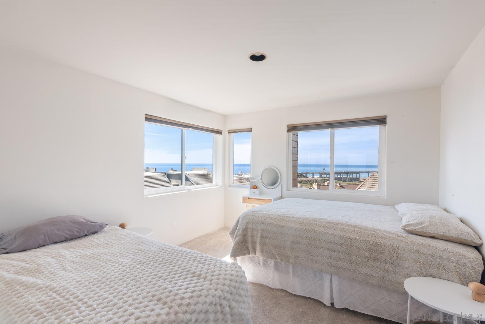 Detail Gallery Image 16 of 30 For 2160  via Mar Valle, Del Mar,  CA 92014 - 5 Beds | 6/1 Baths