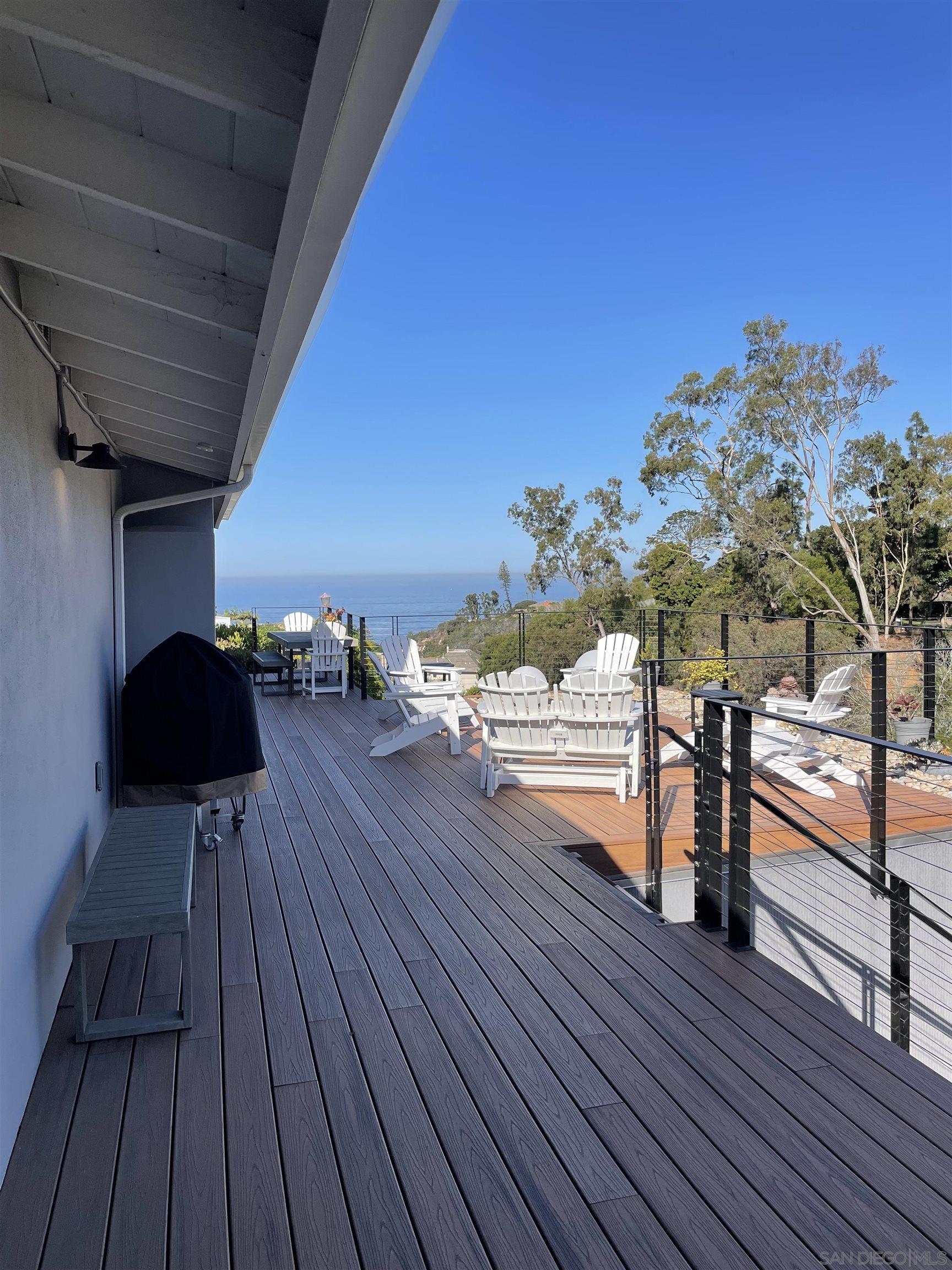 Detail Gallery Image 41 of 62 For 1402  Rodeo Drive, La Jolla,  CA 92037 - 5 Beds | 3/1 Baths