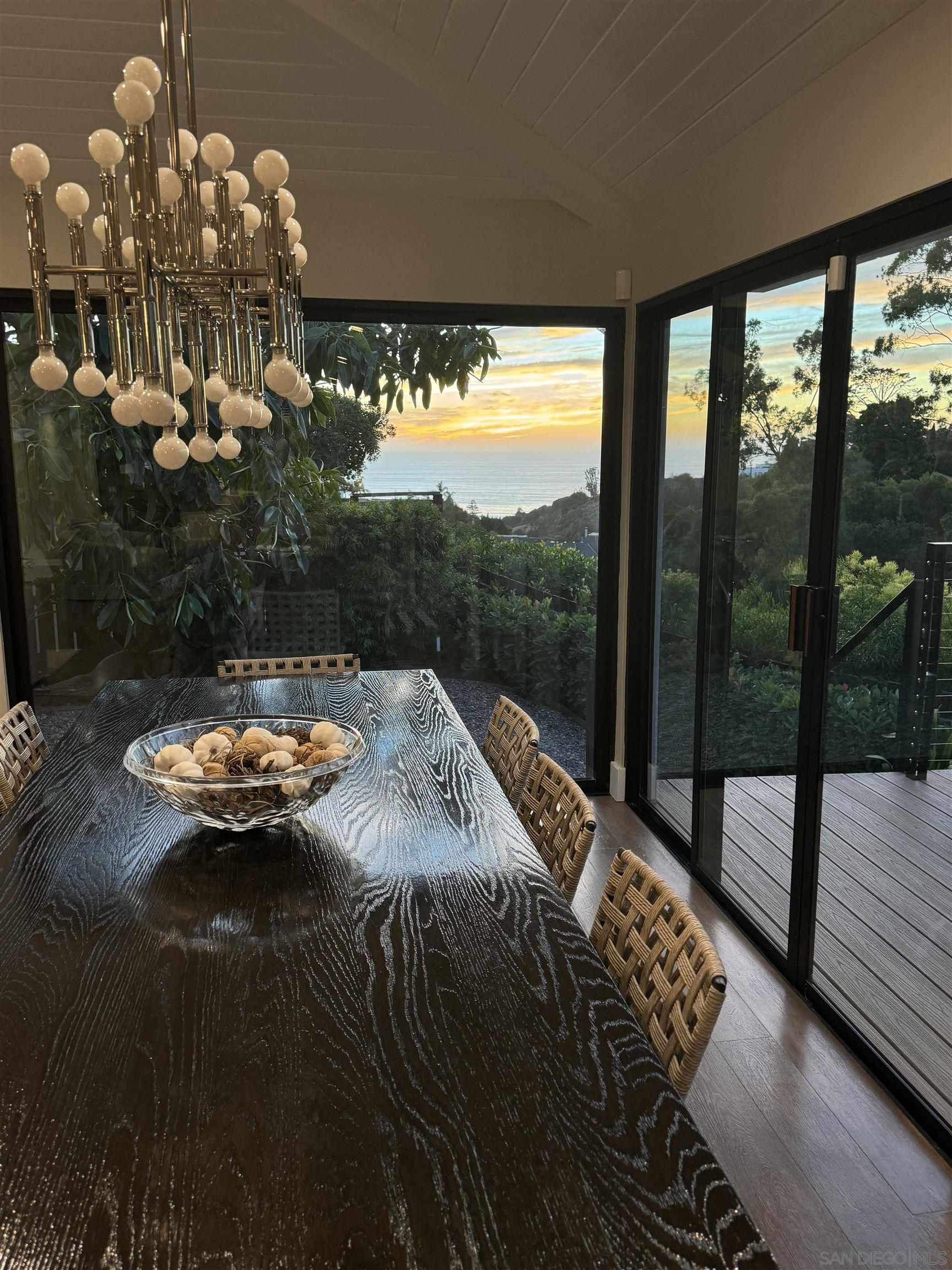 Detail Gallery Image 51 of 62 For 1402  Rodeo Drive, La Jolla,  CA 92037 - 5 Beds | 3/1 Baths