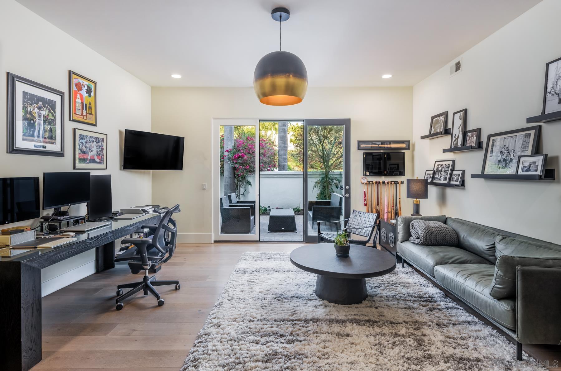 Detail Gallery Image 15 of 48 For 7430  St. Andrews Rd, Rancho Santa Fe,  CA 92067 - 5 Beds | 5 Baths