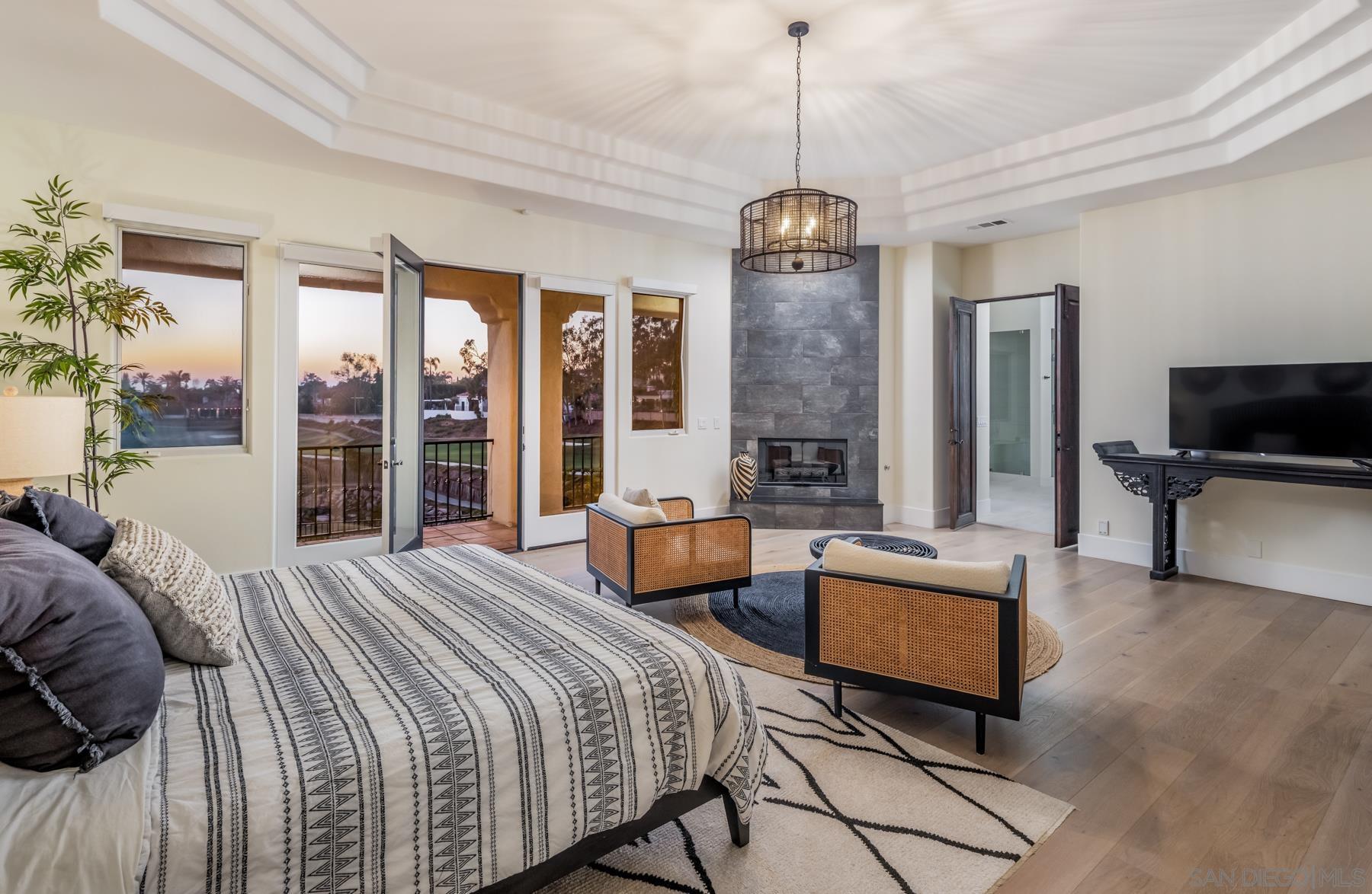 Detail Gallery Image 17 of 48 For 7430  St. Andrews Rd, Rancho Santa Fe,  CA 92067 - 5 Beds | 5 Baths