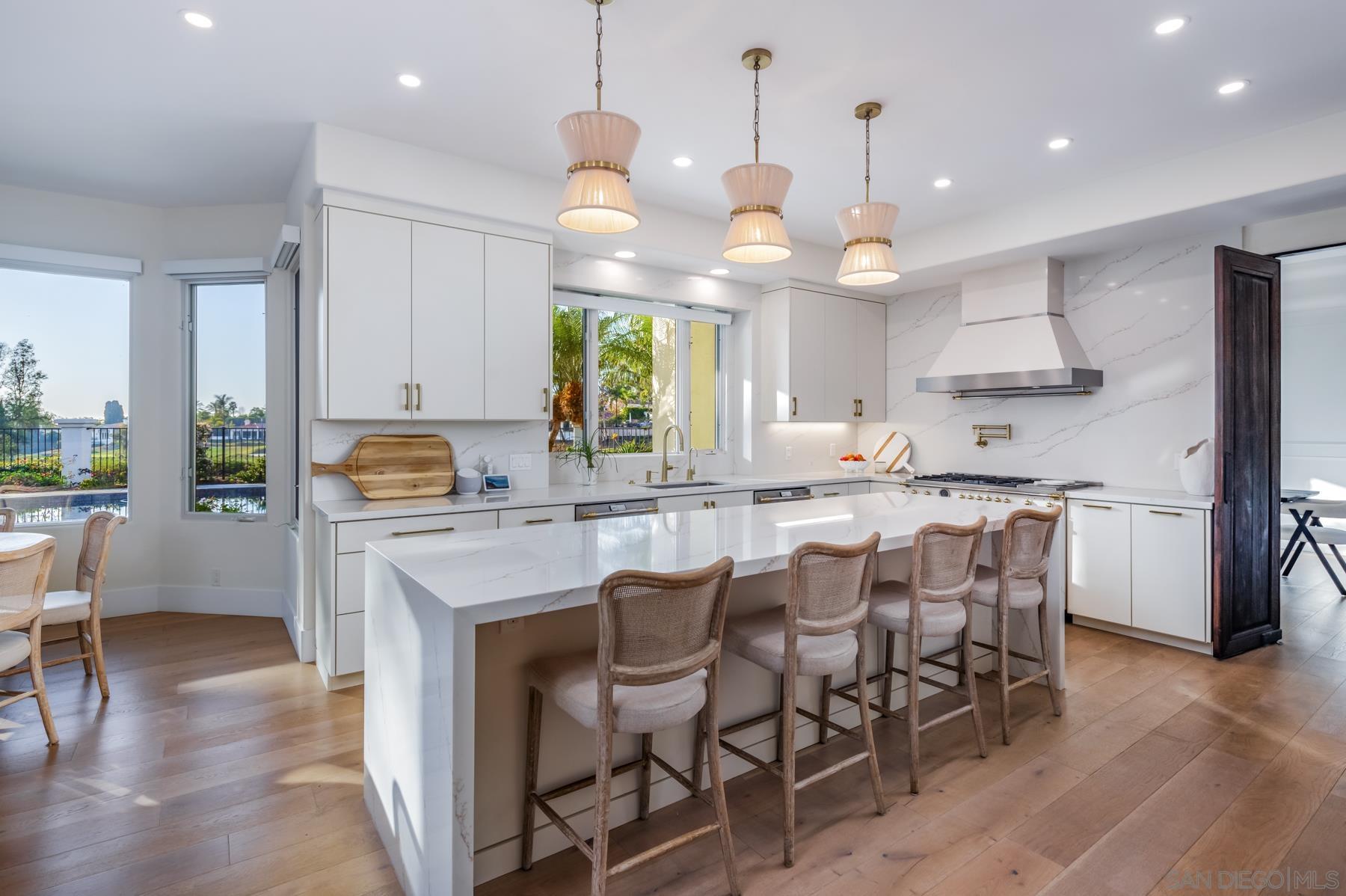 Detail Gallery Image 7 of 48 For 7430  St. Andrews Rd, Rancho Santa Fe,  CA 92067 - 5 Beds | 5 Baths