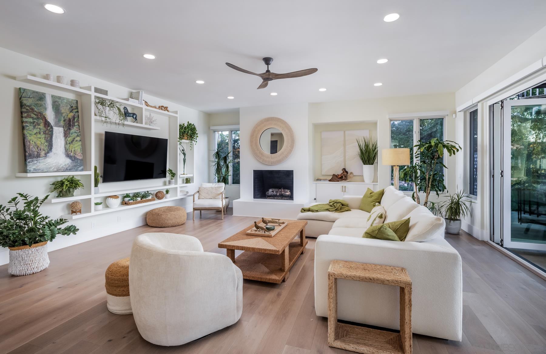 Detail Gallery Image 10 of 48 For 7430  St. Andrews Rd, Rancho Santa Fe,  CA 92067 - 5 Beds | 5 Baths