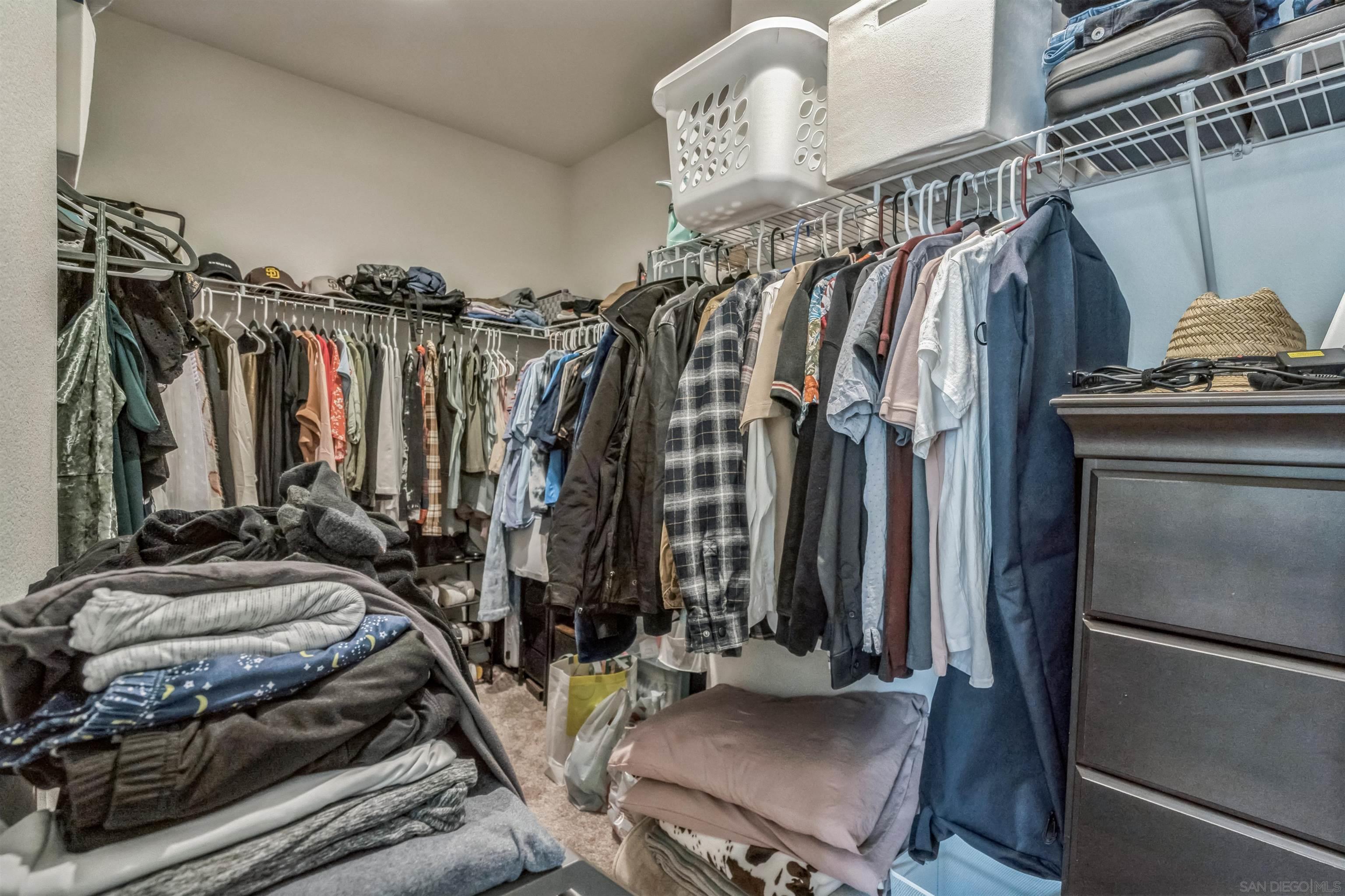 Detail Gallery Image 22 of 47 For 2018  Barite St, Spring Valley,  CA 91977 - 3 Beds | 2/1 Baths