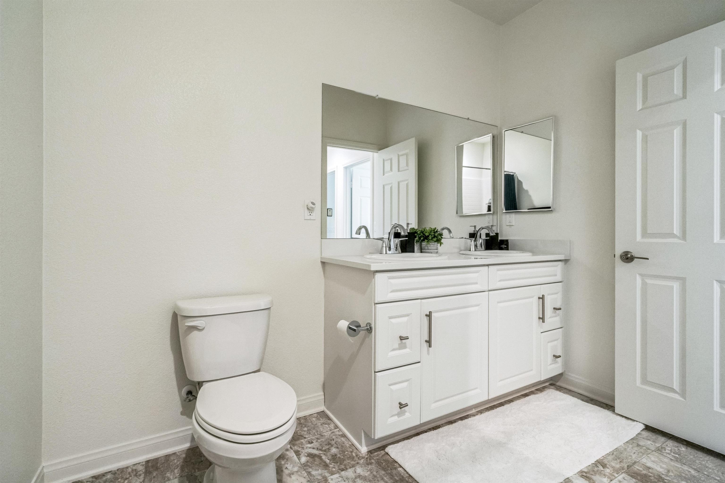 Detail Gallery Image 27 of 47 For 2018  Barite St, Spring Valley,  CA 91977 - 3 Beds | 2/1 Baths