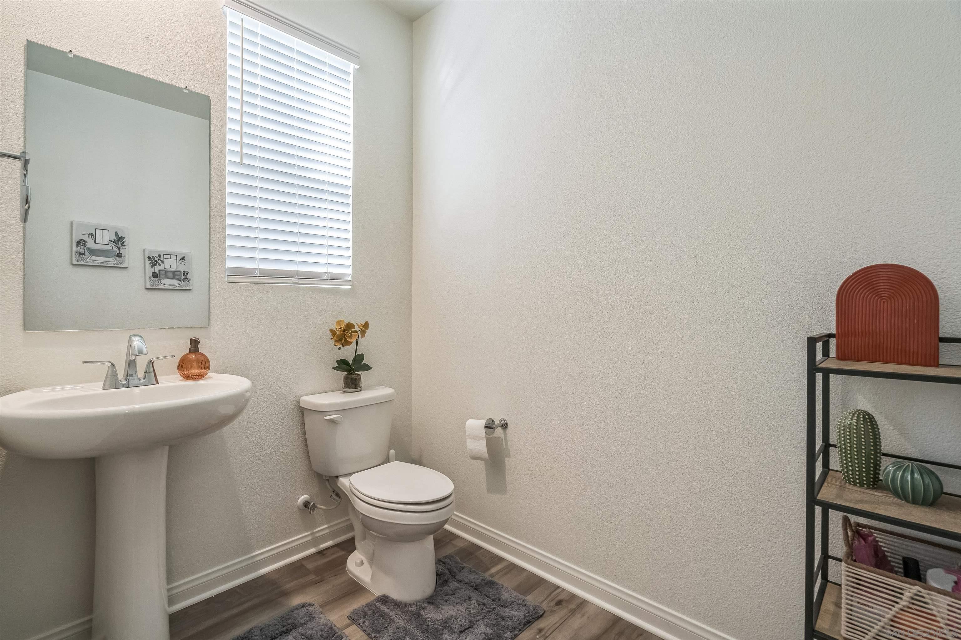 Detail Gallery Image 28 of 47 For 2018  Barite St, Spring Valley,  CA 91977 - 3 Beds | 2/1 Baths