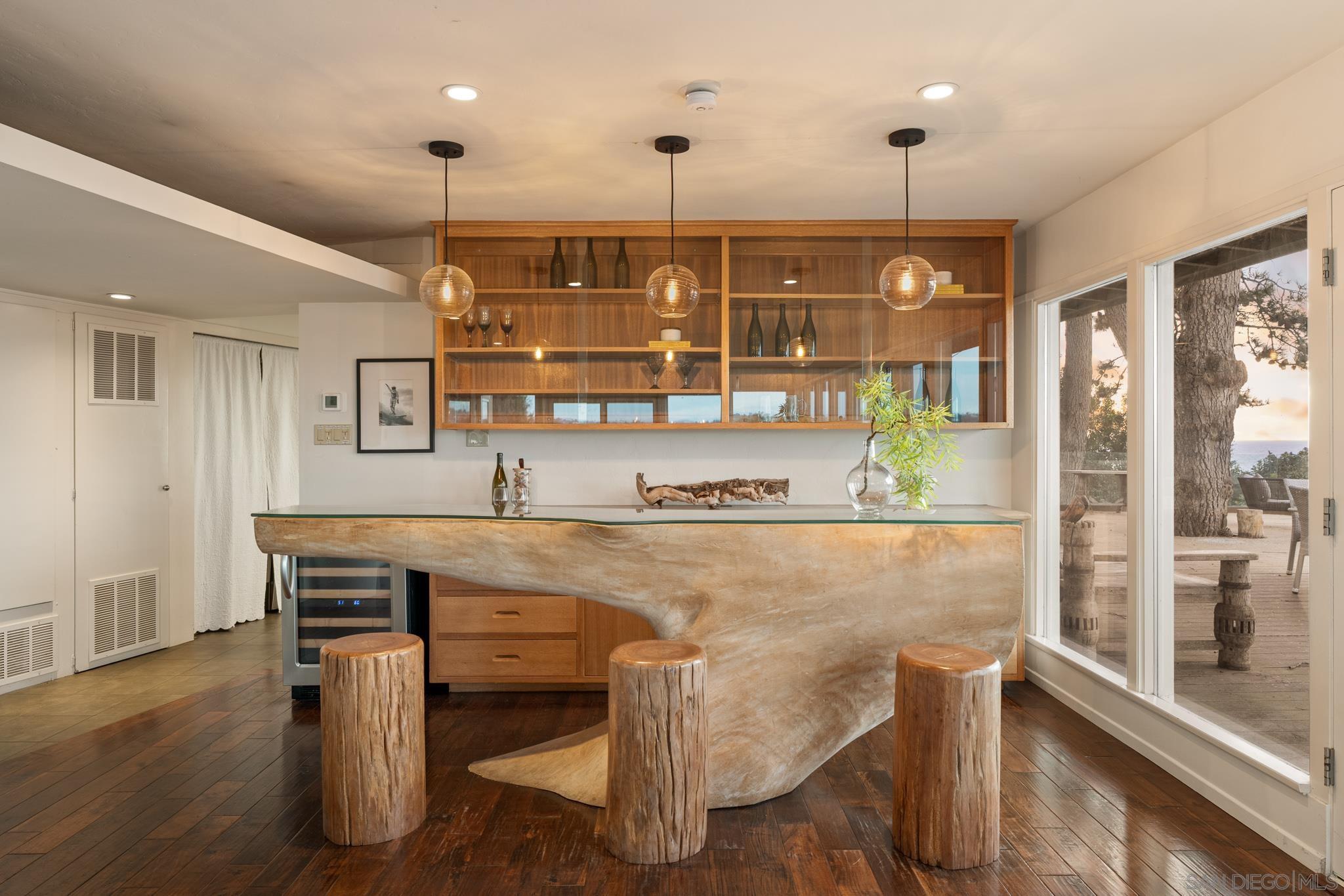 Detail Gallery Image 4 of 60 For 2165  Balboa Ave, Del Mar,  CA 92014 - 3 Beds | 2 Baths