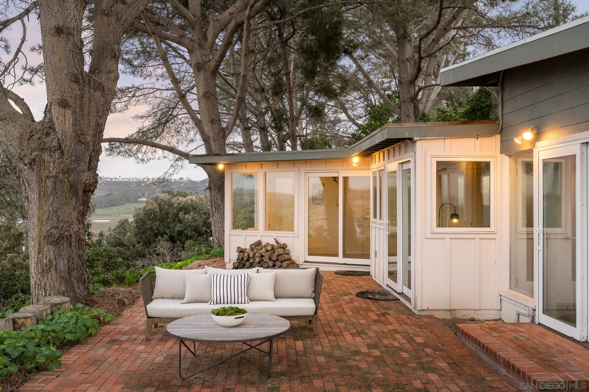 Detail Gallery Image 36 of 60 For 2165  Balboa Ave, Del Mar,  CA 92014 - 3 Beds | 2 Baths