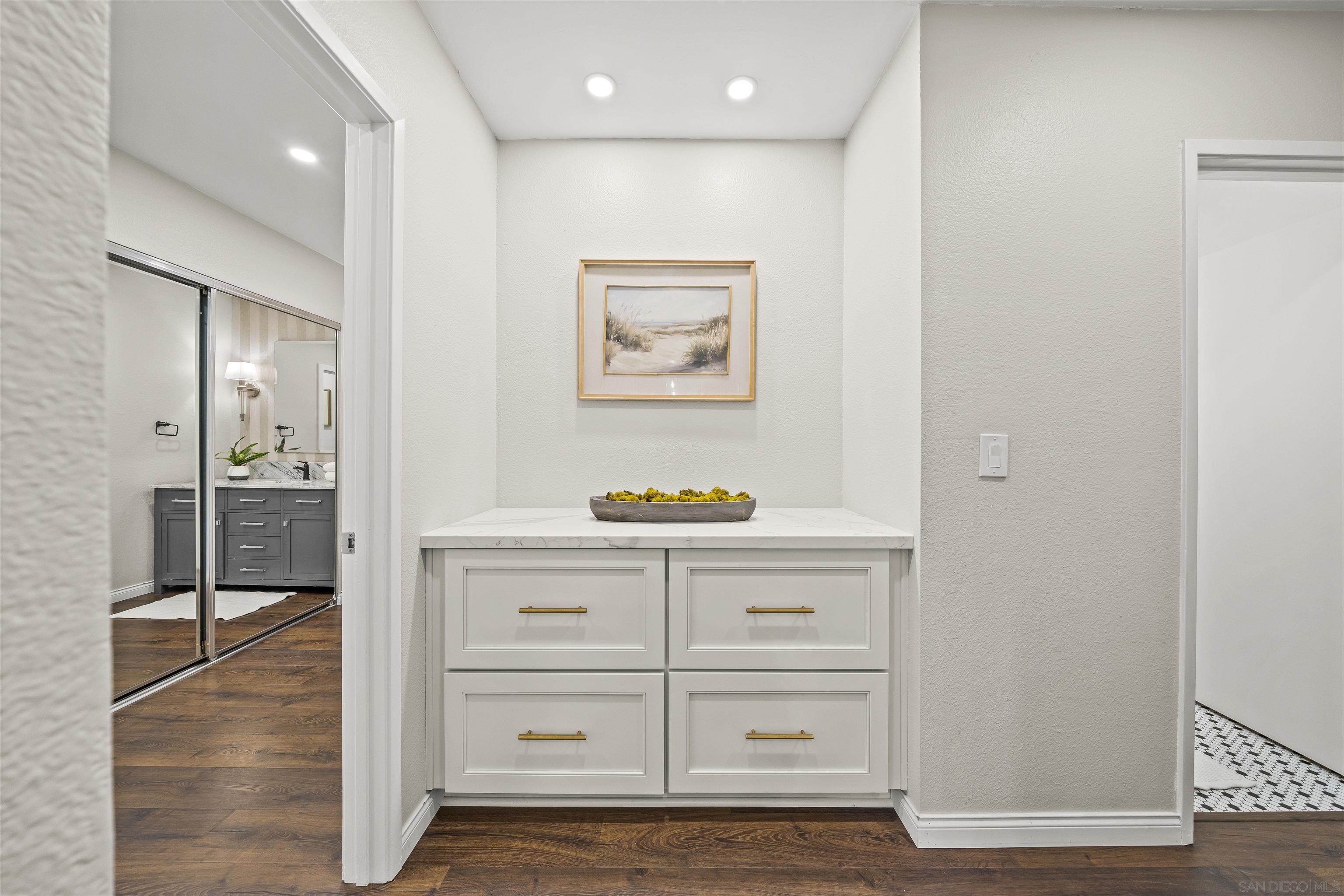 Detail Gallery Image 27 of 51 For 6363  Rancho Mission Rd  #8,  San Diego,  CA 92108 - 2 Beds | 2 Baths