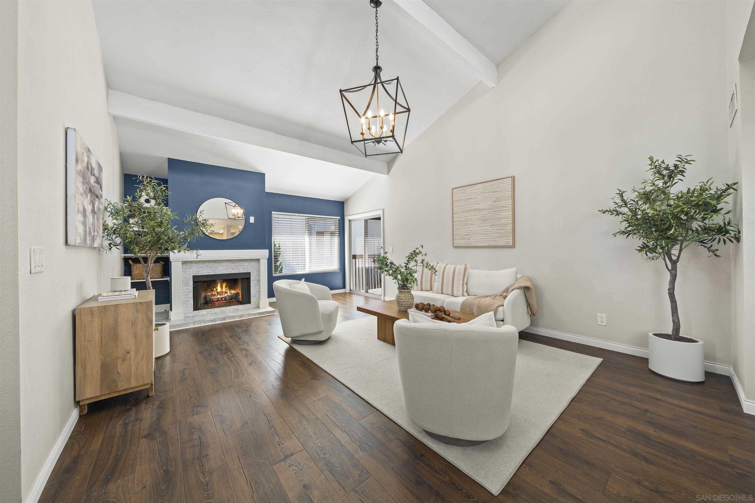 Detail Gallery Image 5 of 51 For 6363  Rancho Mission Rd  #8,  San Diego,  CA 92108 - 2 Beds | 2 Baths